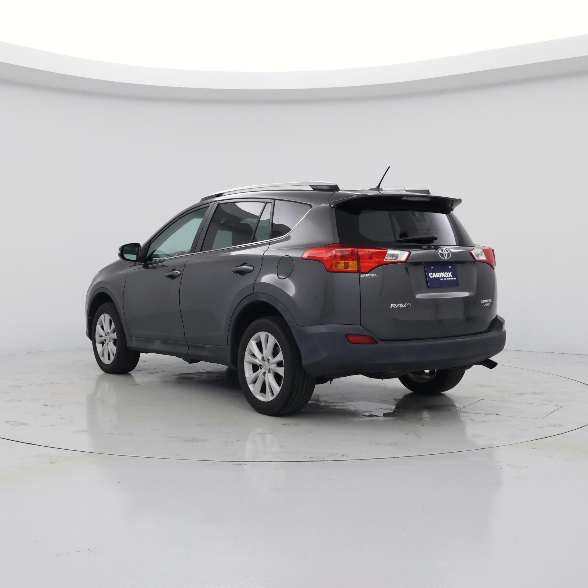Thumbnail: 2015 Toyota RAV4 - 2