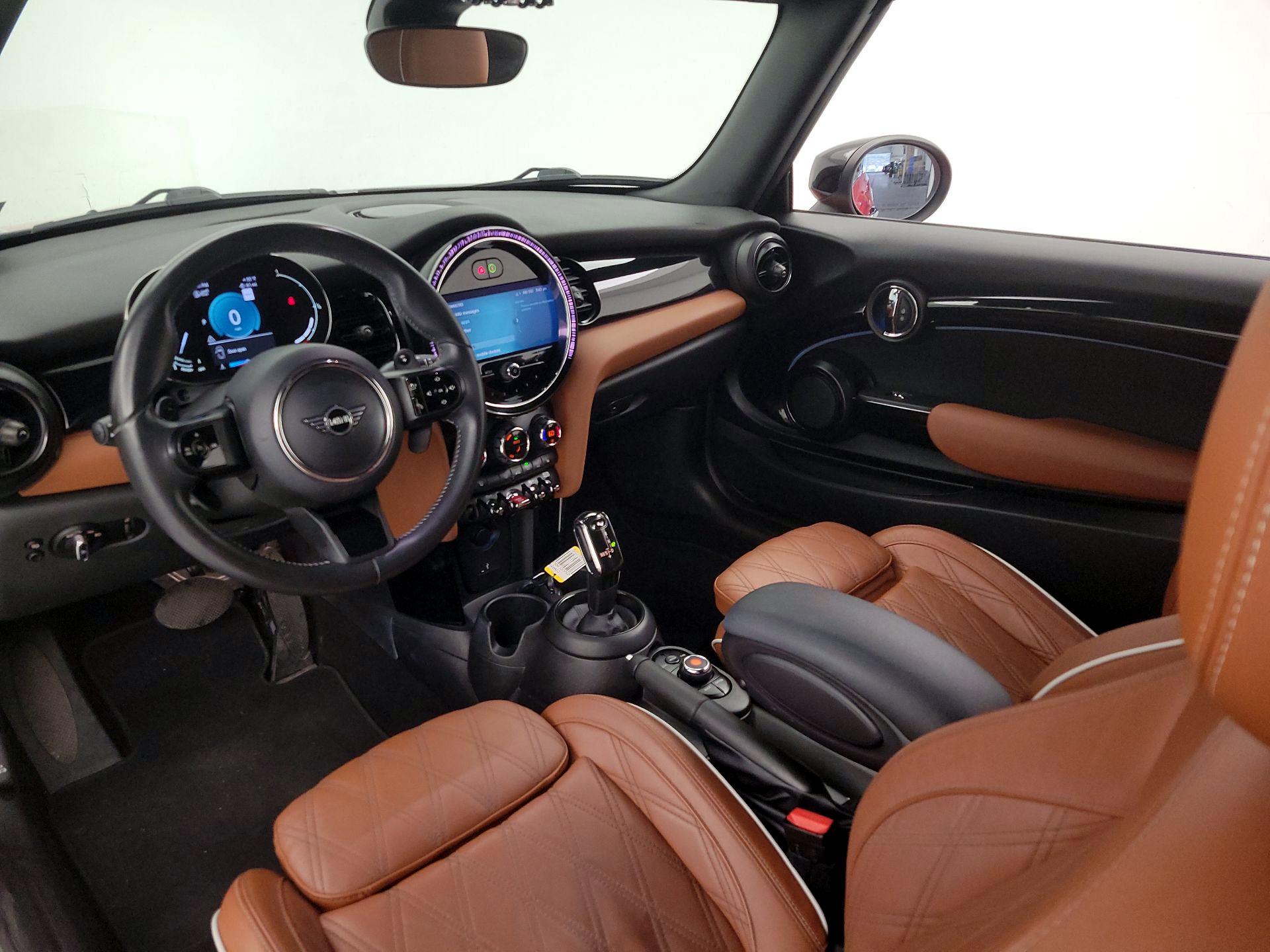 Thumbnail: 2022 MINI Cooper - 9