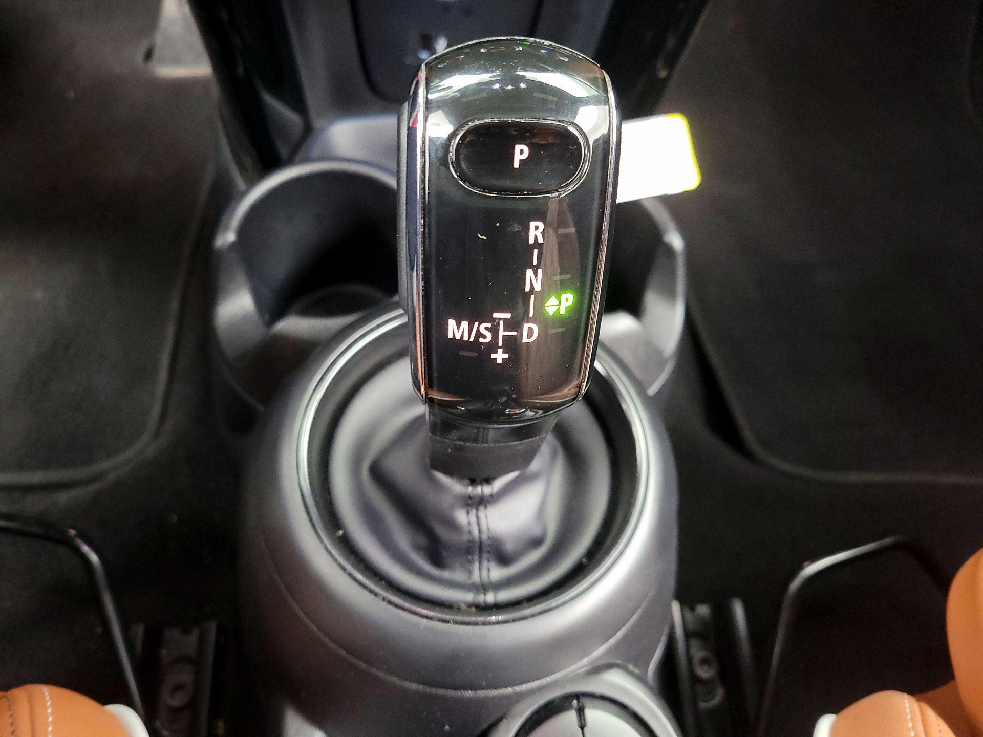 Thumbnail: 2022 MINI Cooper - 18