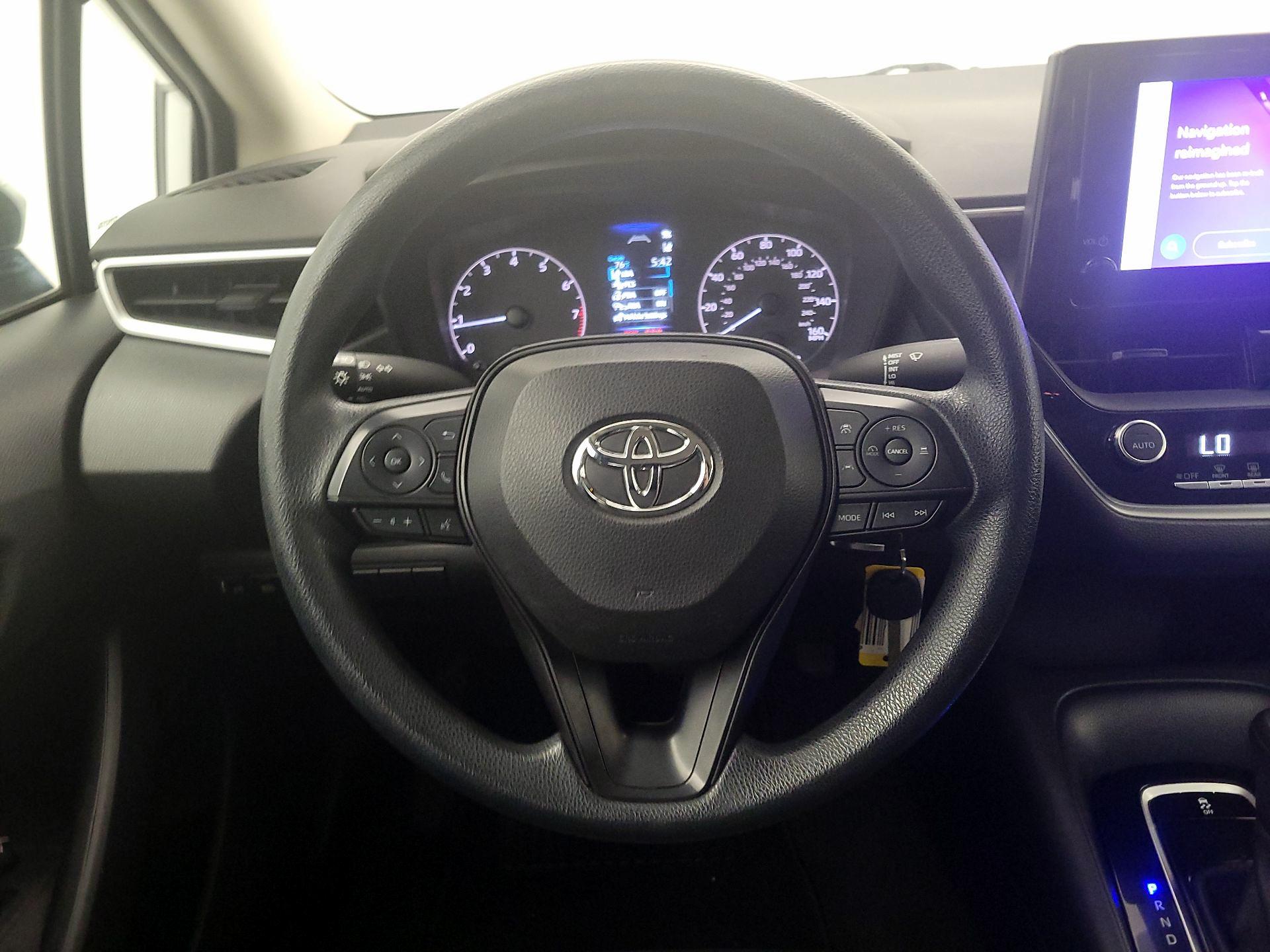 Thumbnail: 2023 Toyota Corolla - 10