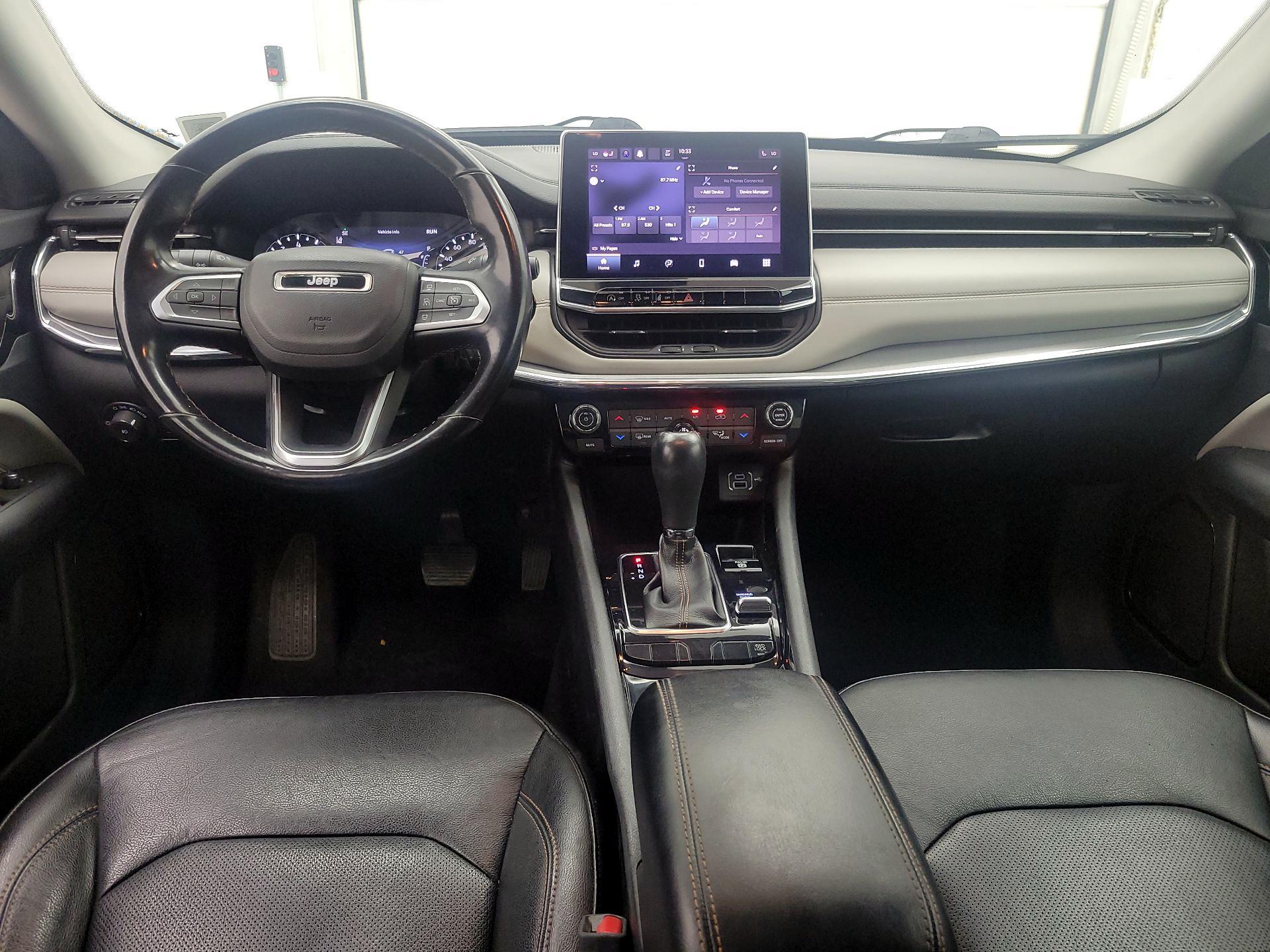 Thumbnail: 2022 Jeep Compass - 9