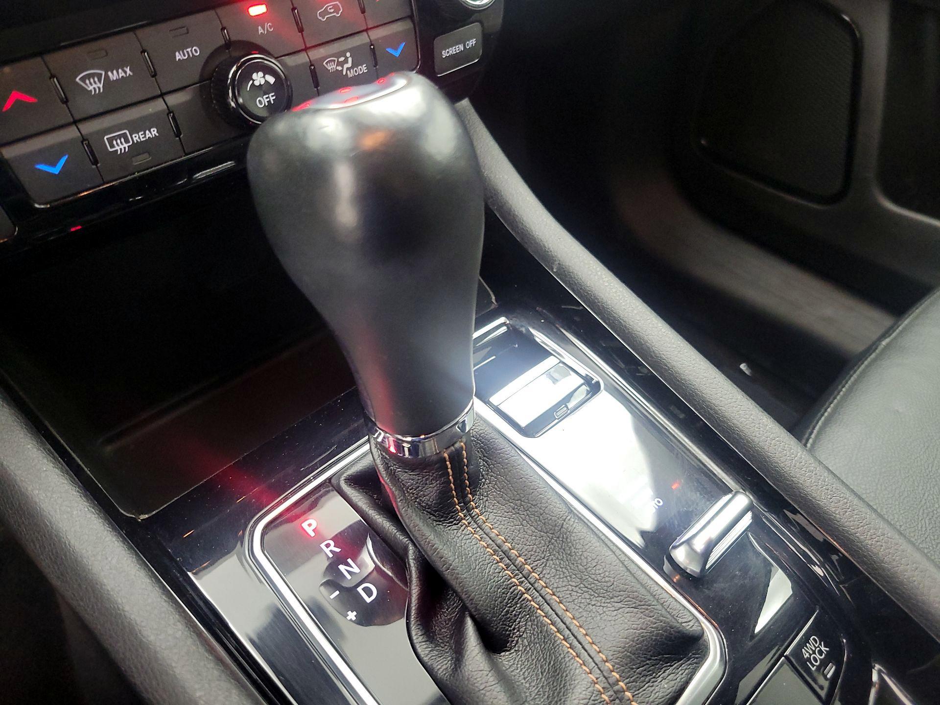 Thumbnail: 2022 Jeep Compass - 16