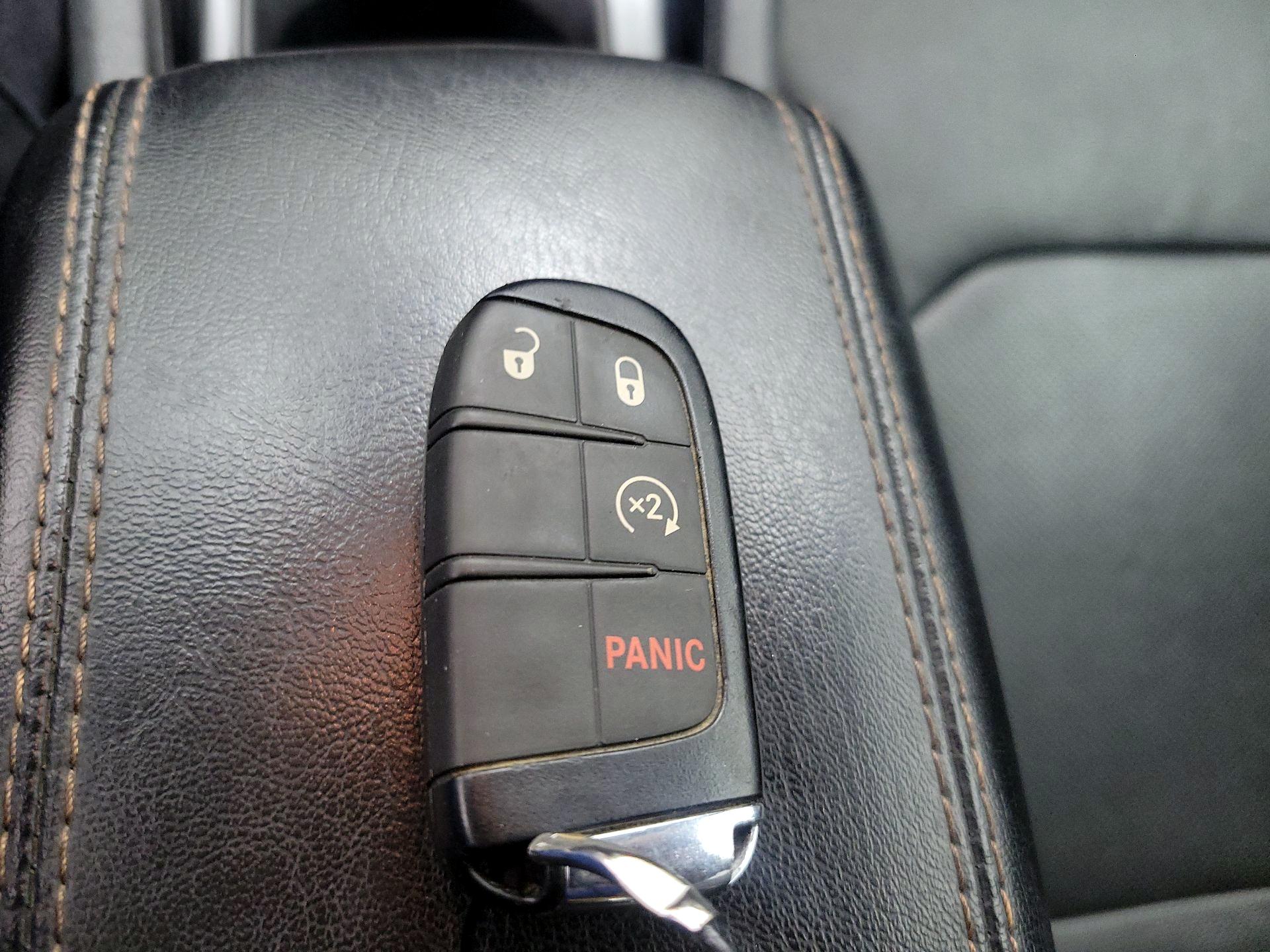 Thumbnail: 2022 Jeep Compass - 20