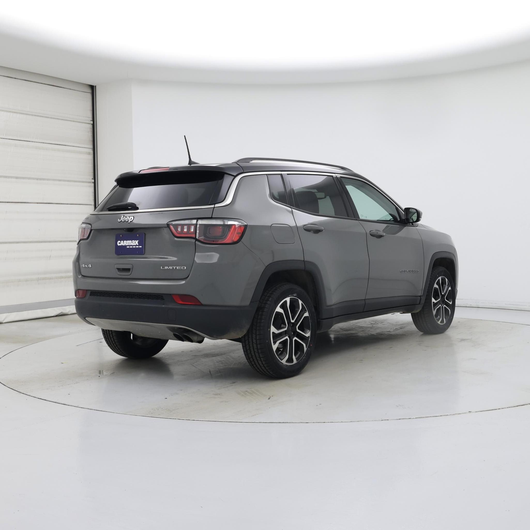Thumbnail: 2022 Jeep Compass - 8