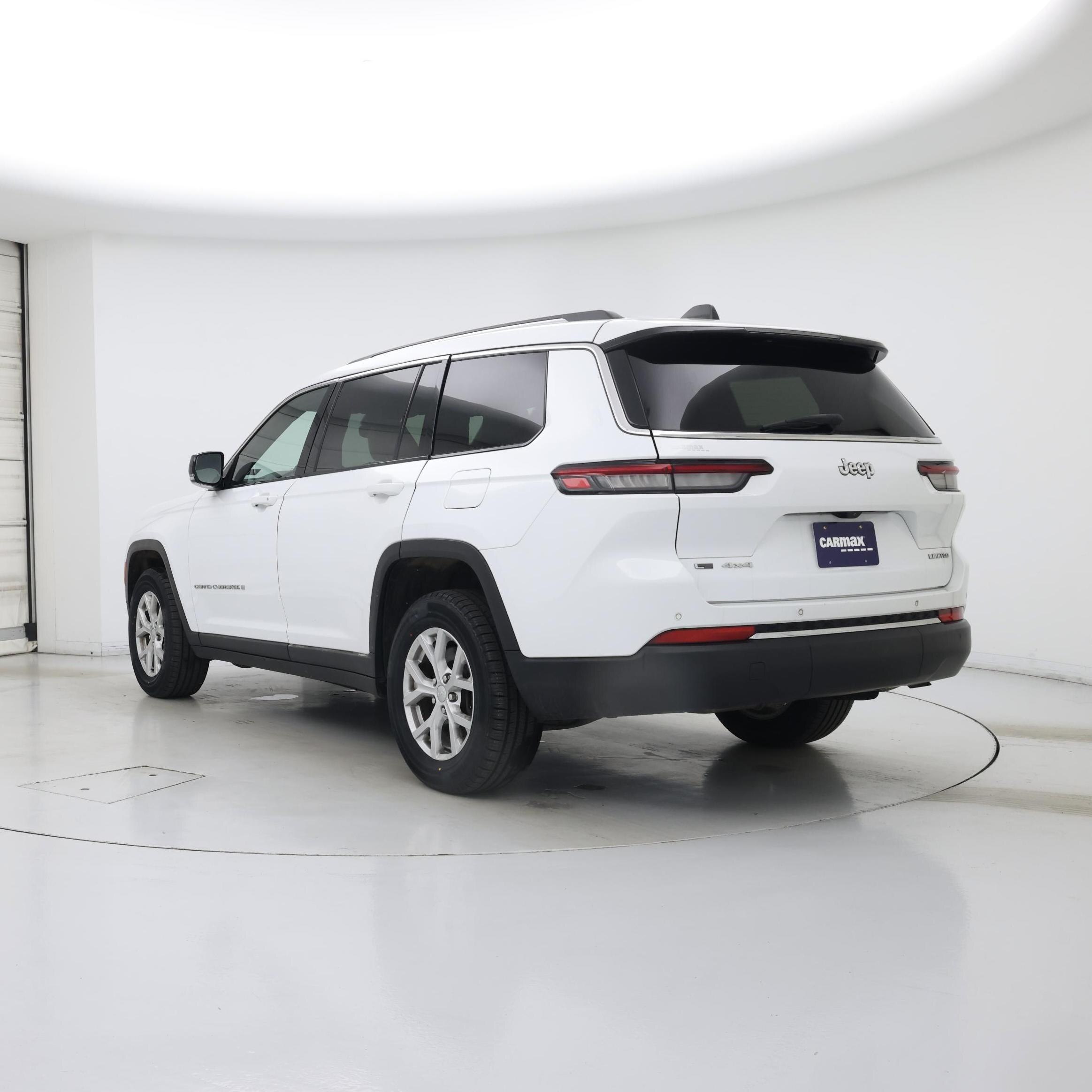 Thumbnail: 2023 Jeep Grand Cherokee L - 2