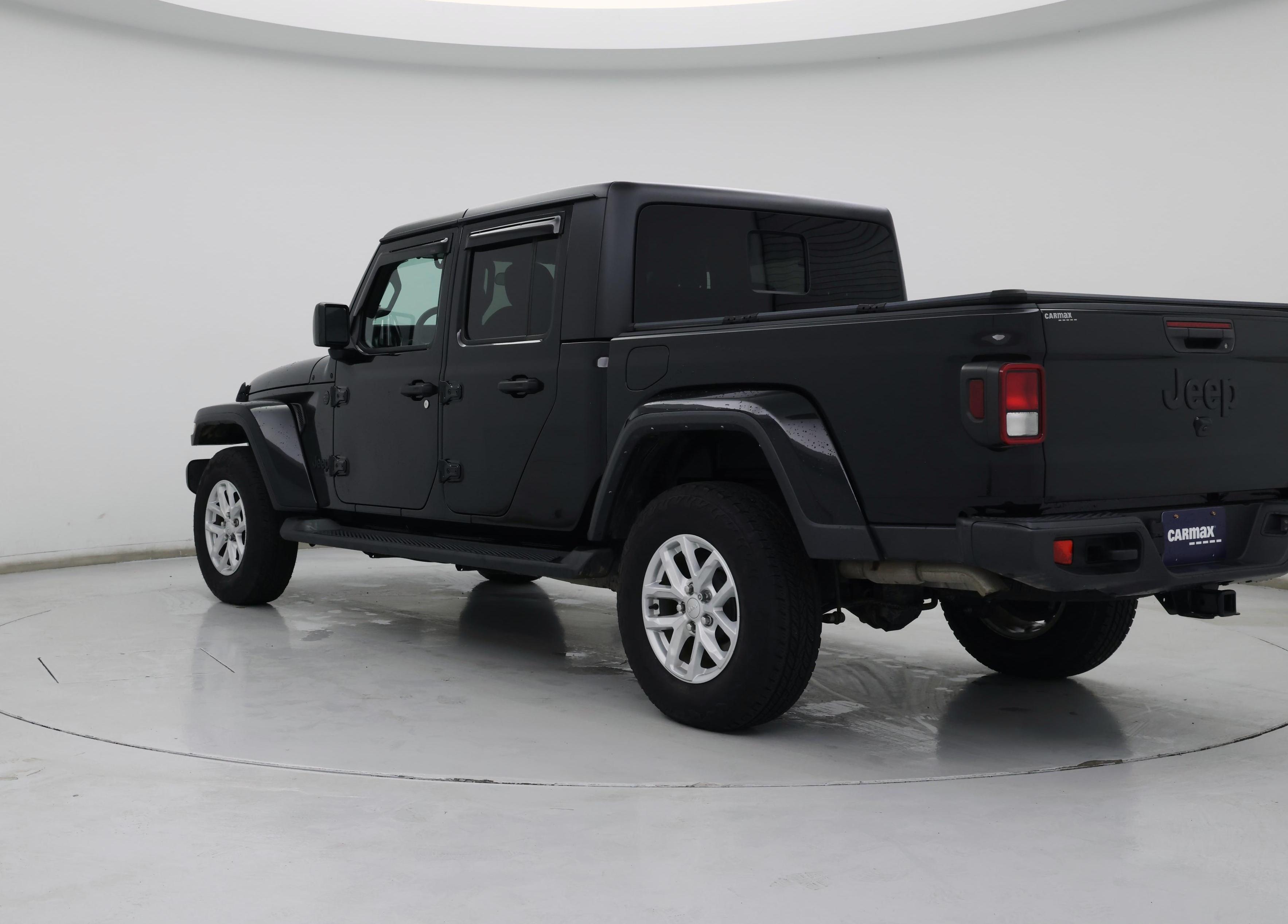 Thumbnail: 2023 Jeep Gladiator - 2