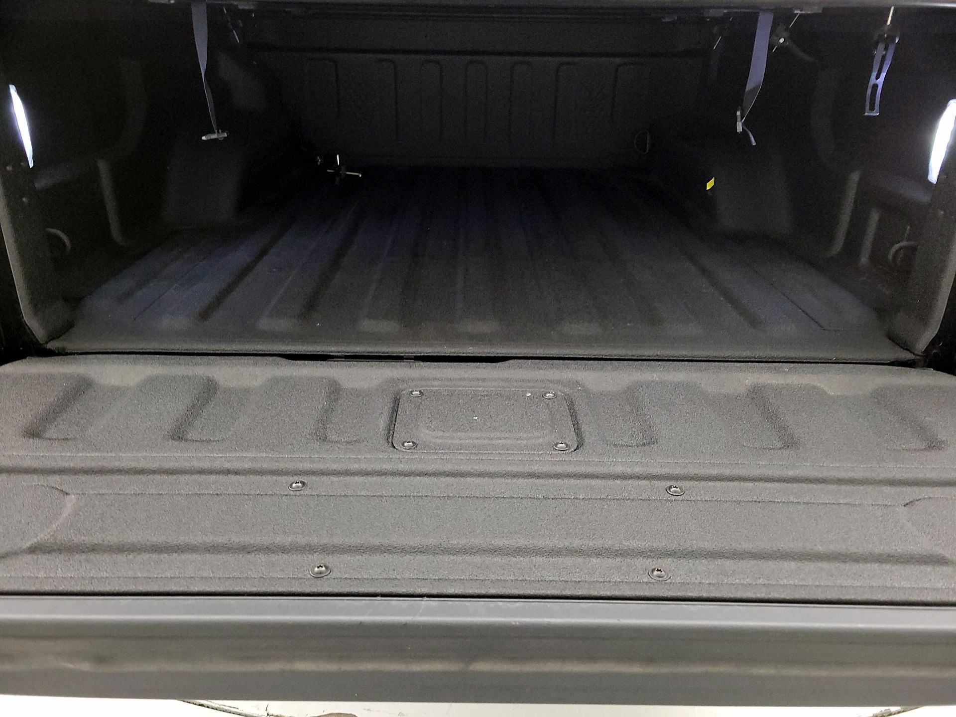 Thumbnail: 2023 Jeep Gladiator - 20