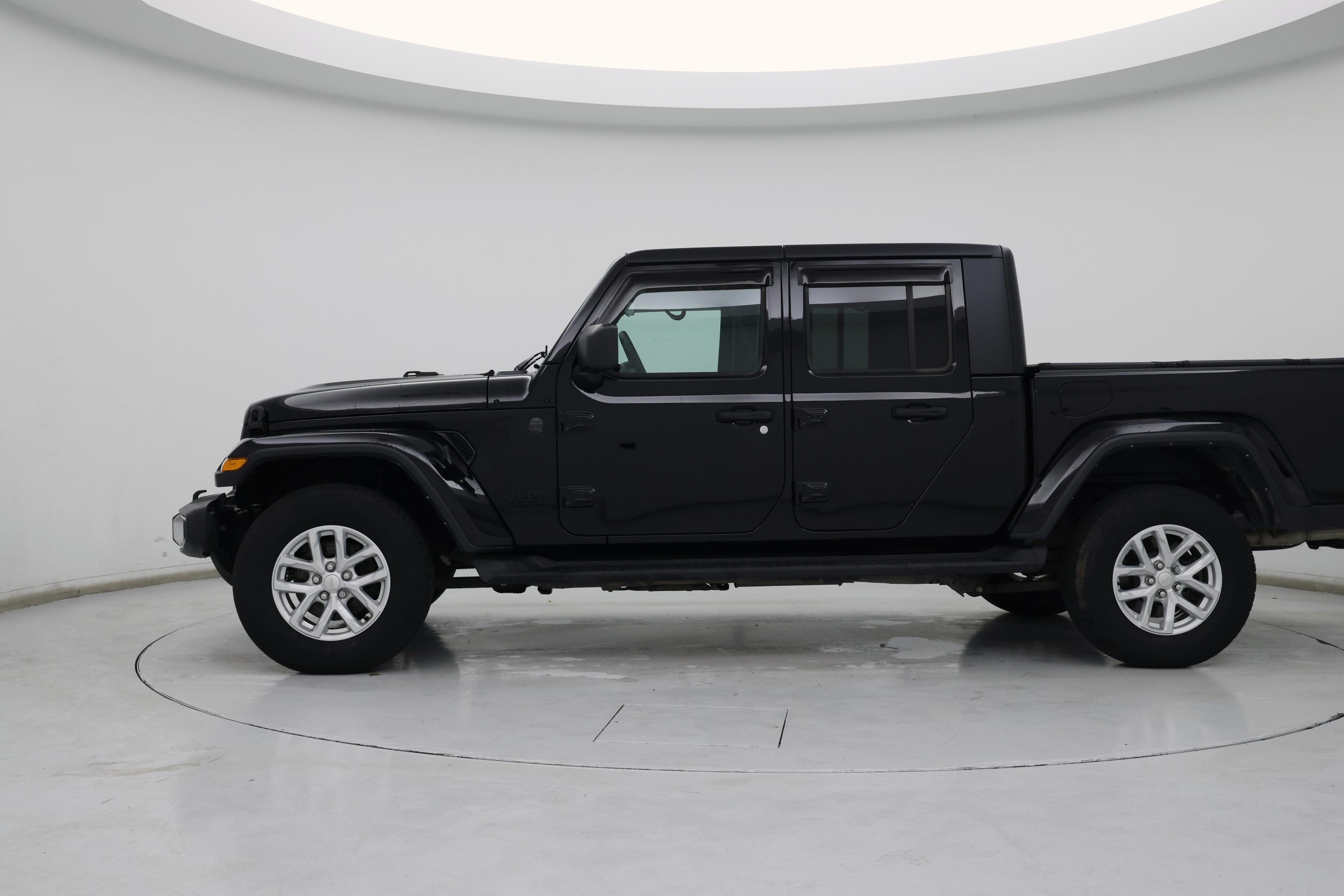 Thumbnail: 2023 Jeep Gladiator - 3