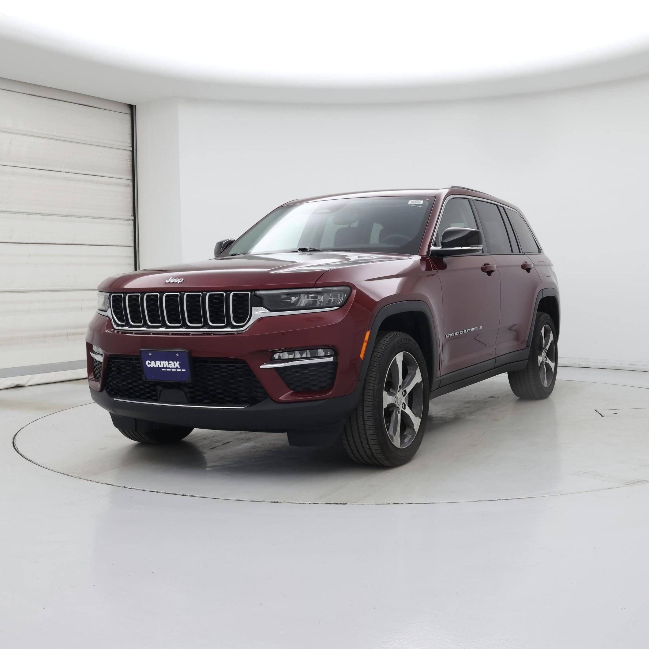 Thumbnail: 2023 Jeep Grand Cherokee - 4