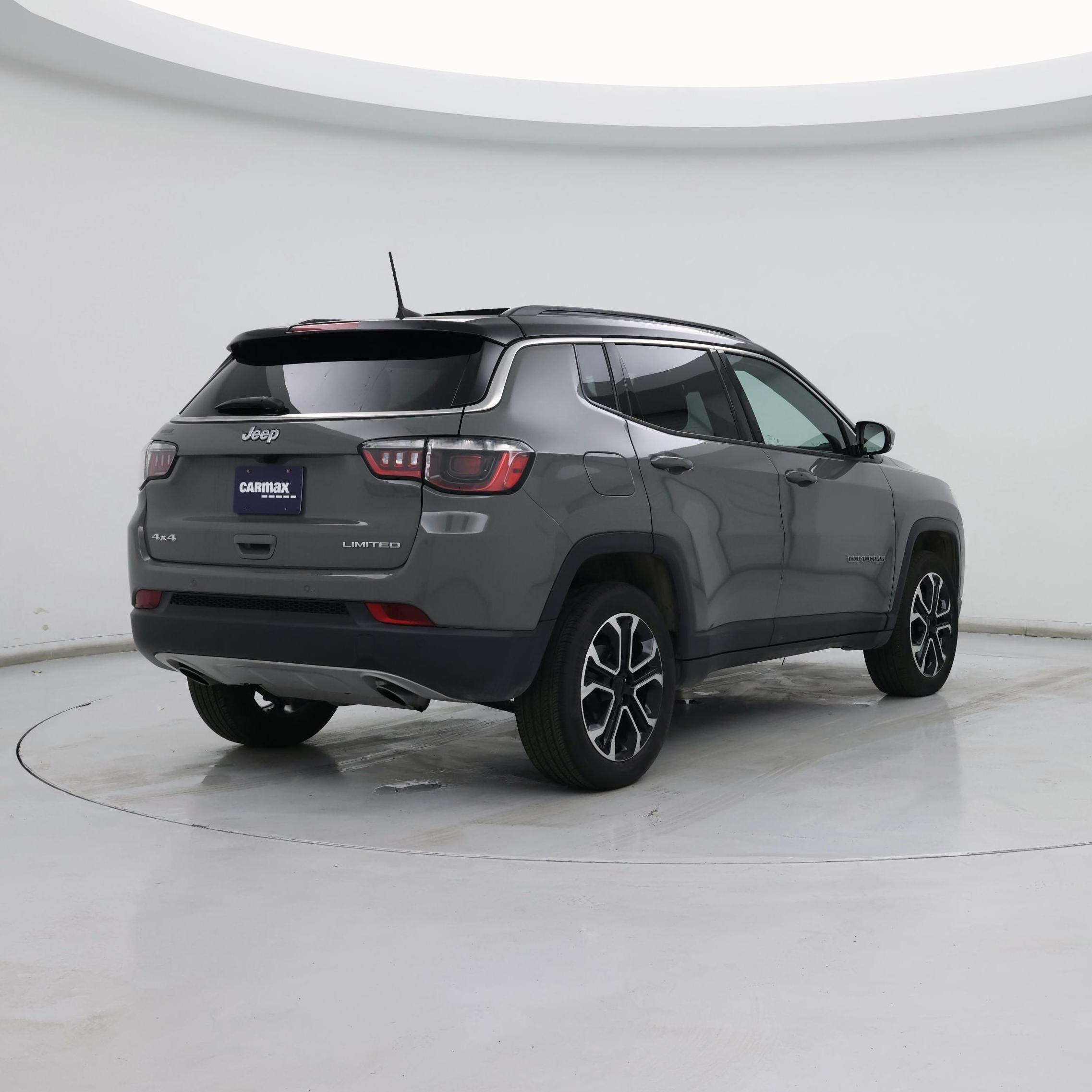 Thumbnail: 2023 Jeep Compass - 8