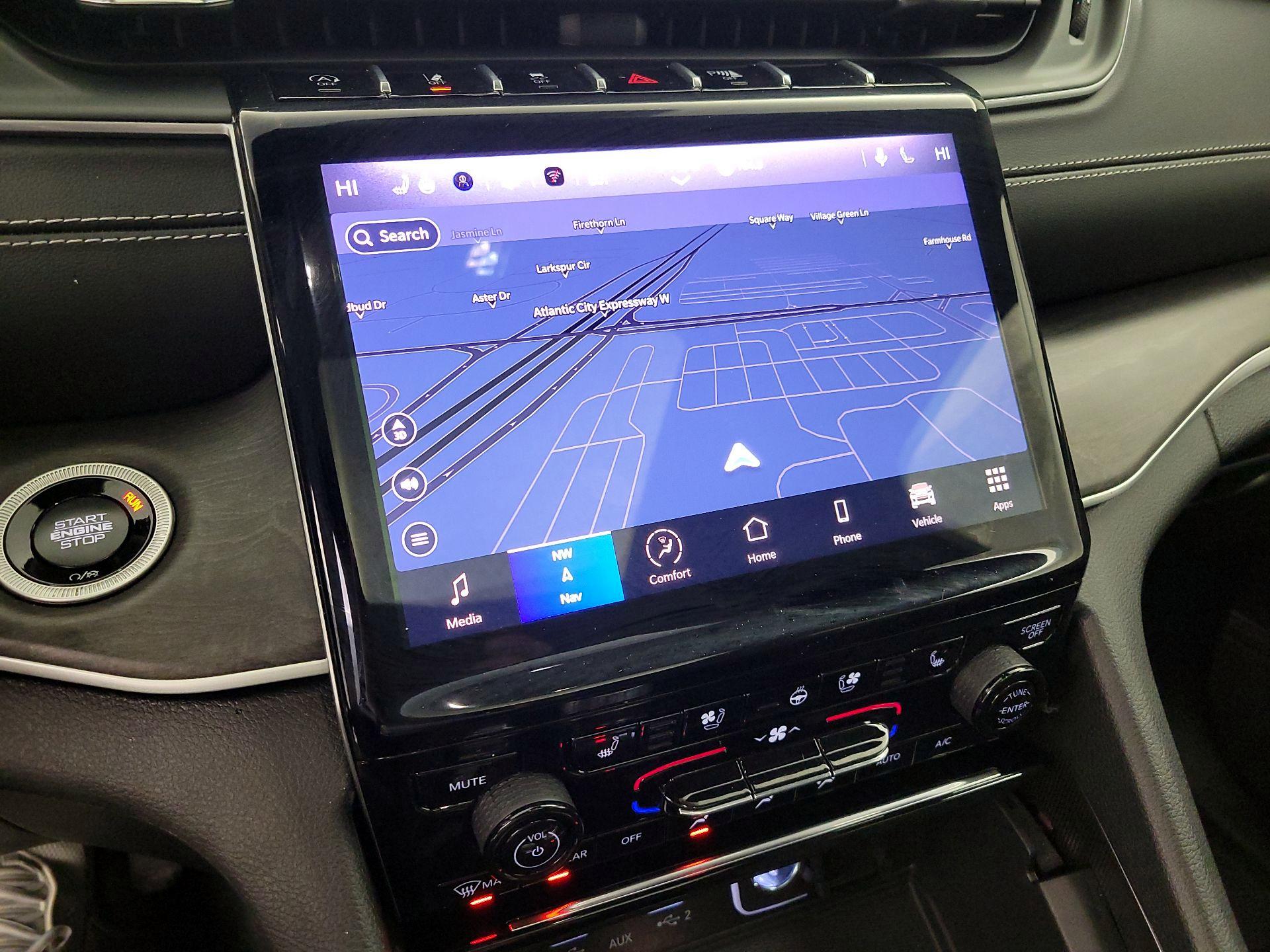 Thumbnail: 2025 Jeep Grand Cherokee - 14