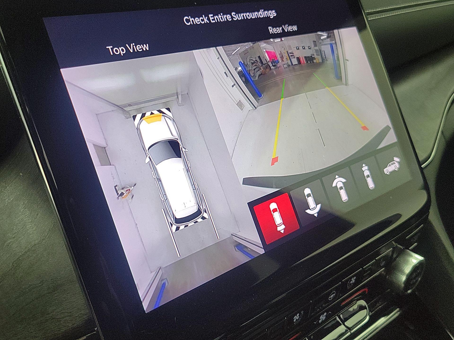 Thumbnail: 2023 Jeep Grand Cherokee - 15