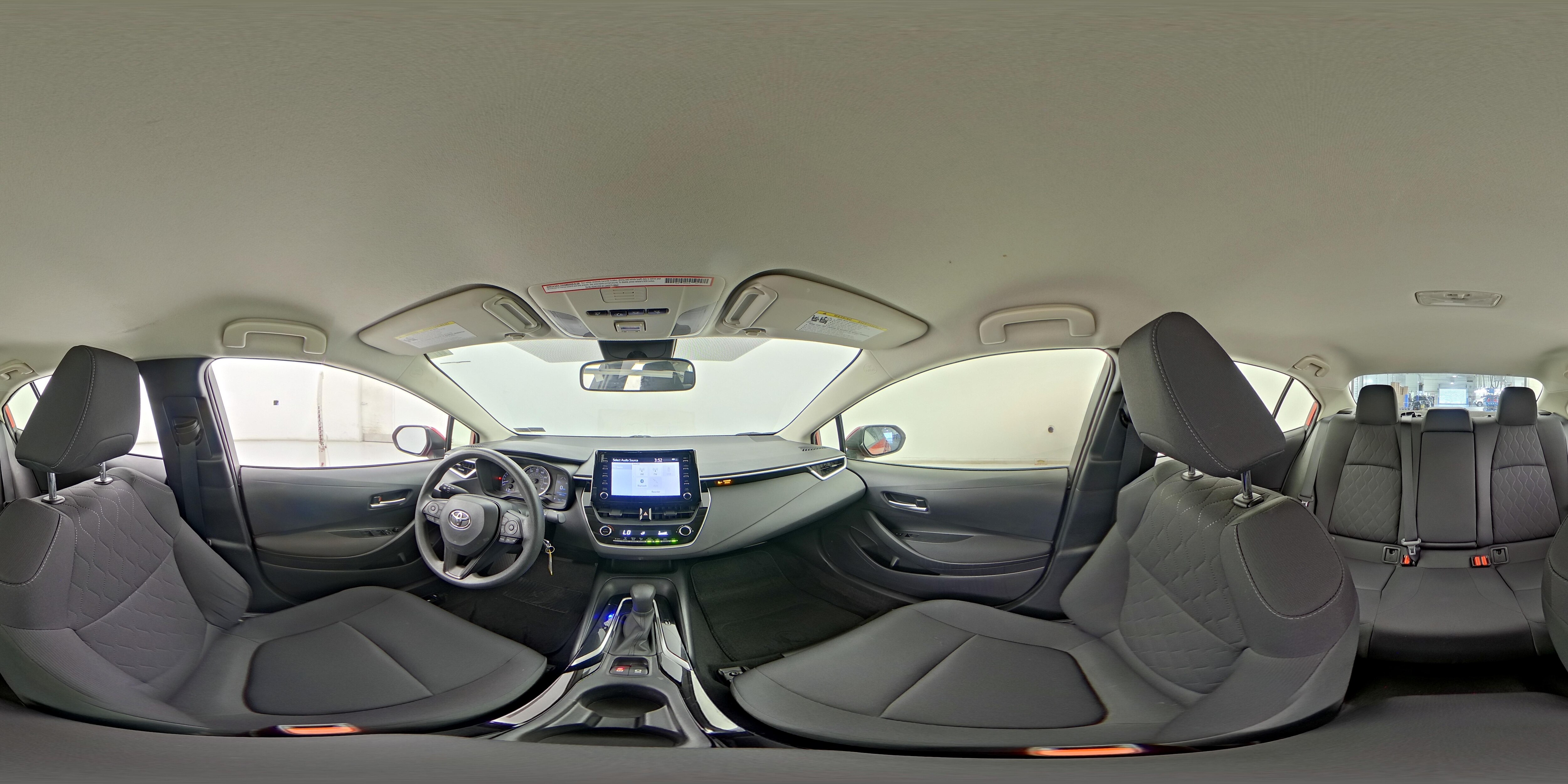 2020 Toyota Corolla LE - Photo 24