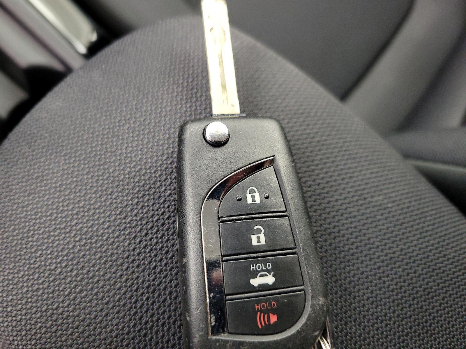 2020 Toyota Corolla LE - Photo 23