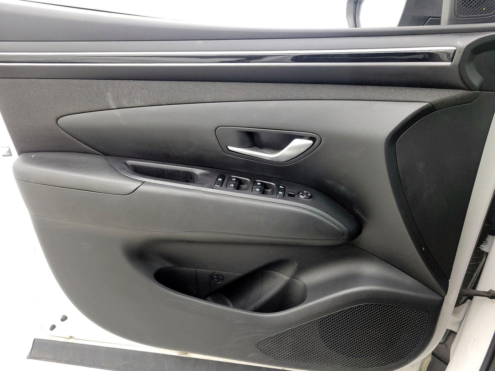 Thumbnail: 2024 Hyundai Tucson - 12