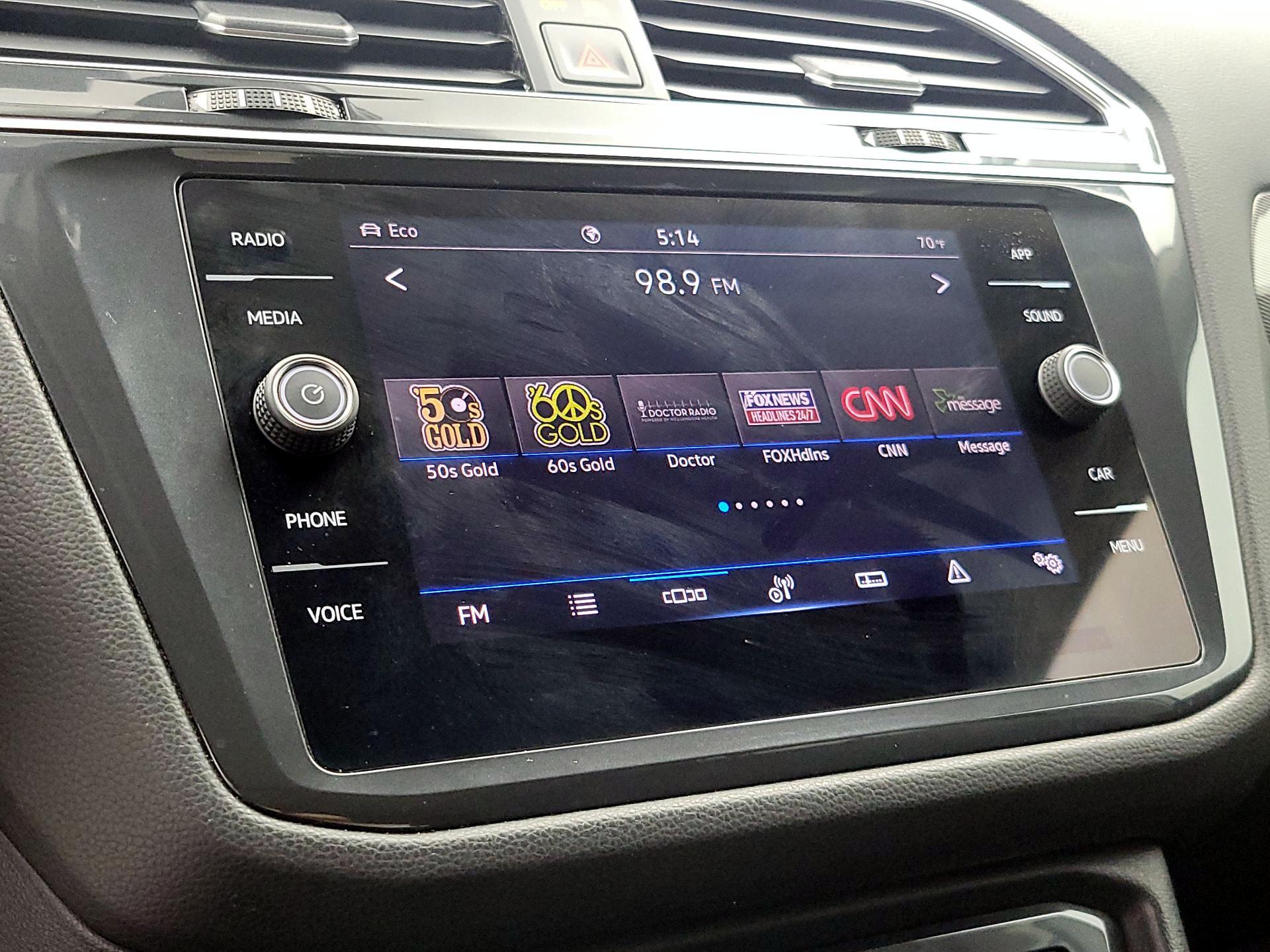 Thumbnail: 2023 Volkswagen Tiguan - 15