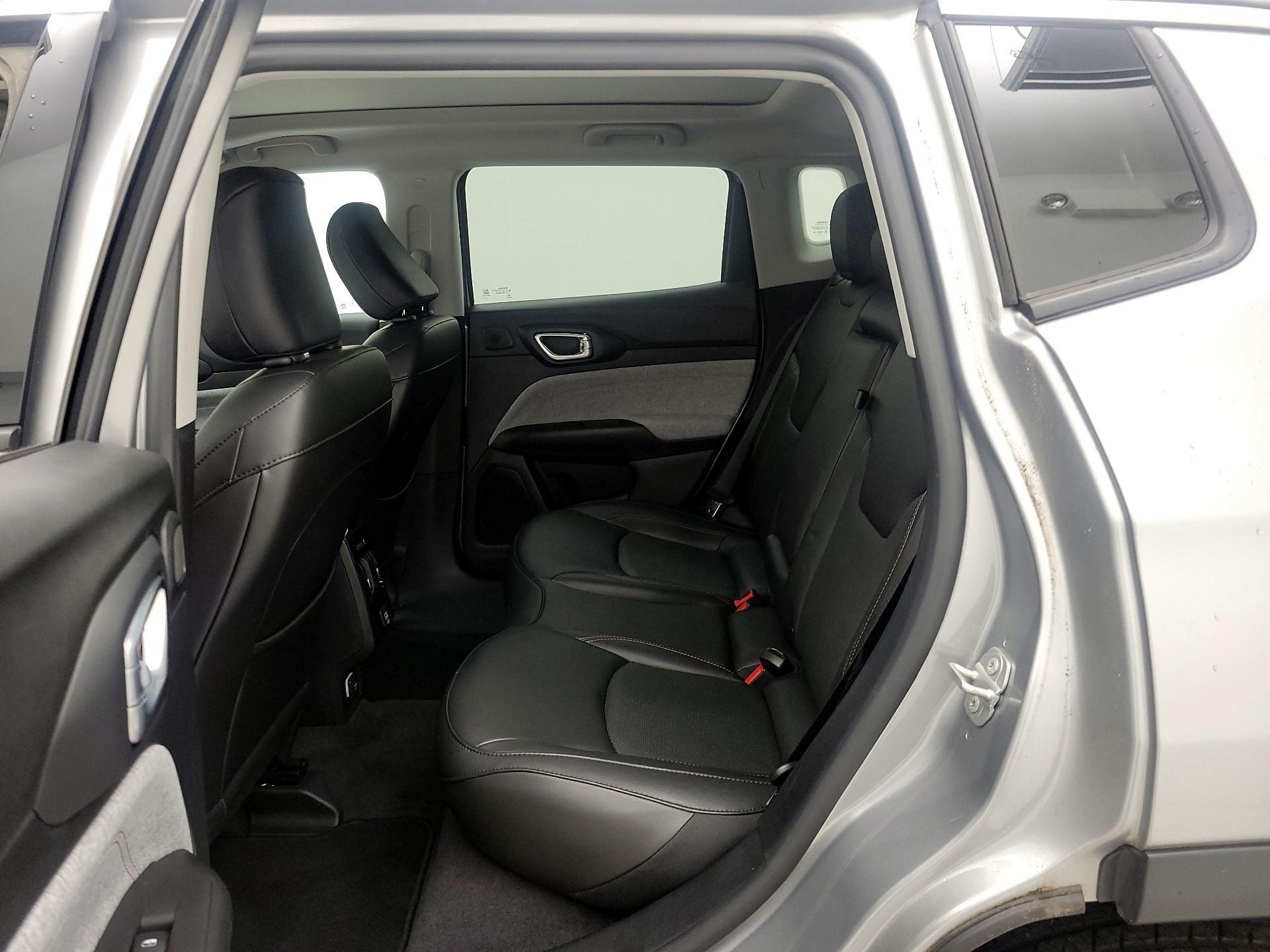 Thumbnail: 2022 Jeep Compass - 20