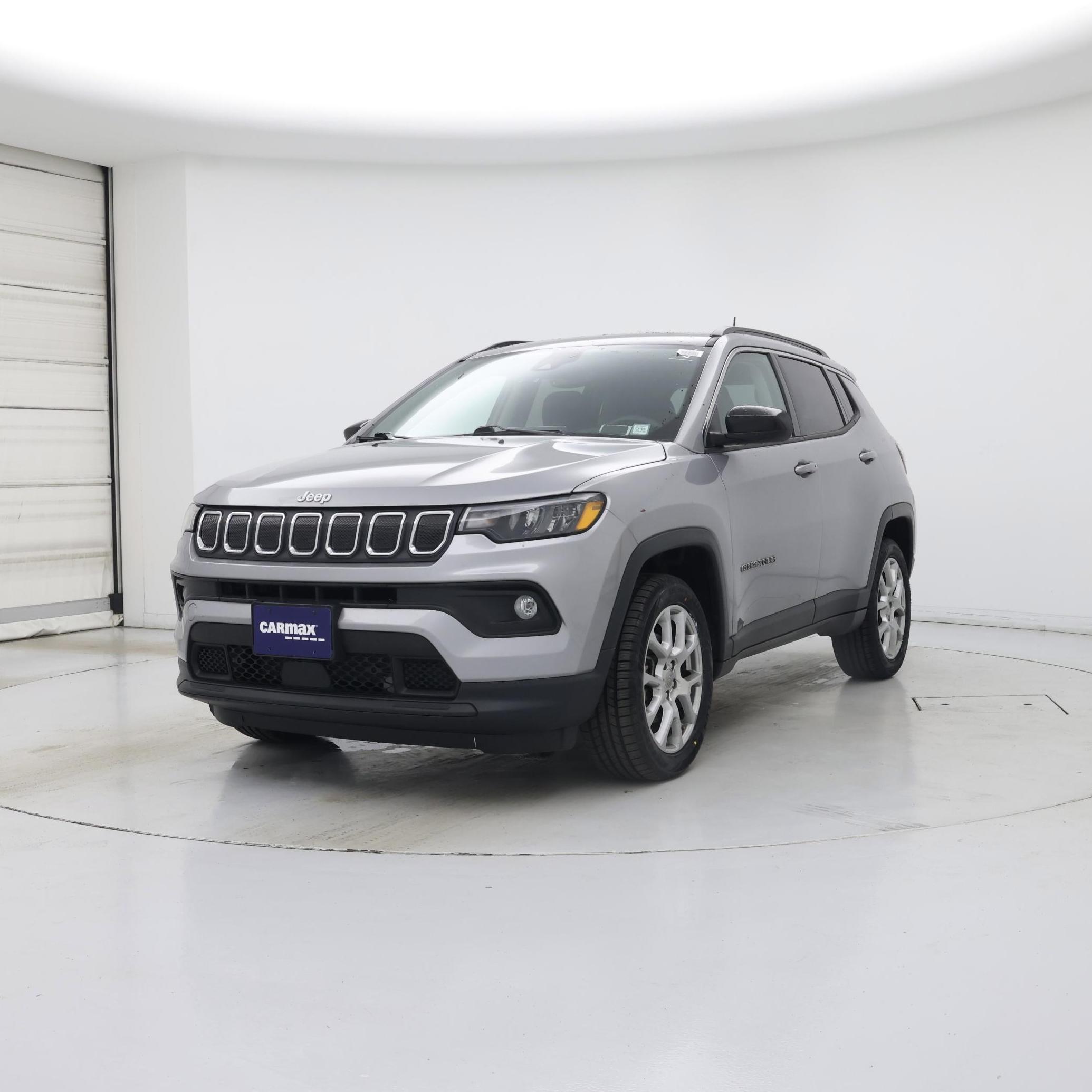 Thumbnail: 2022 Jeep Compass - 4