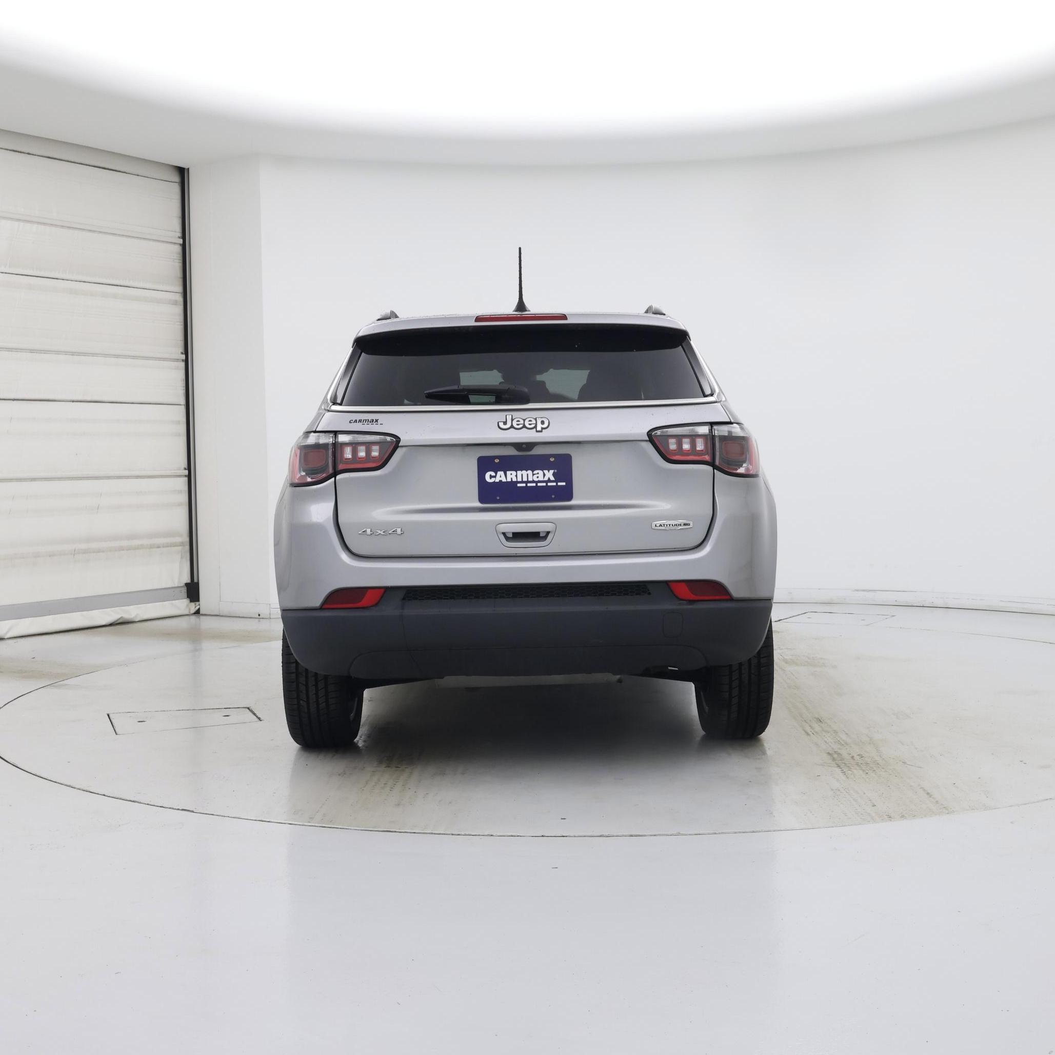 Thumbnail: 2022 Jeep Compass - 6