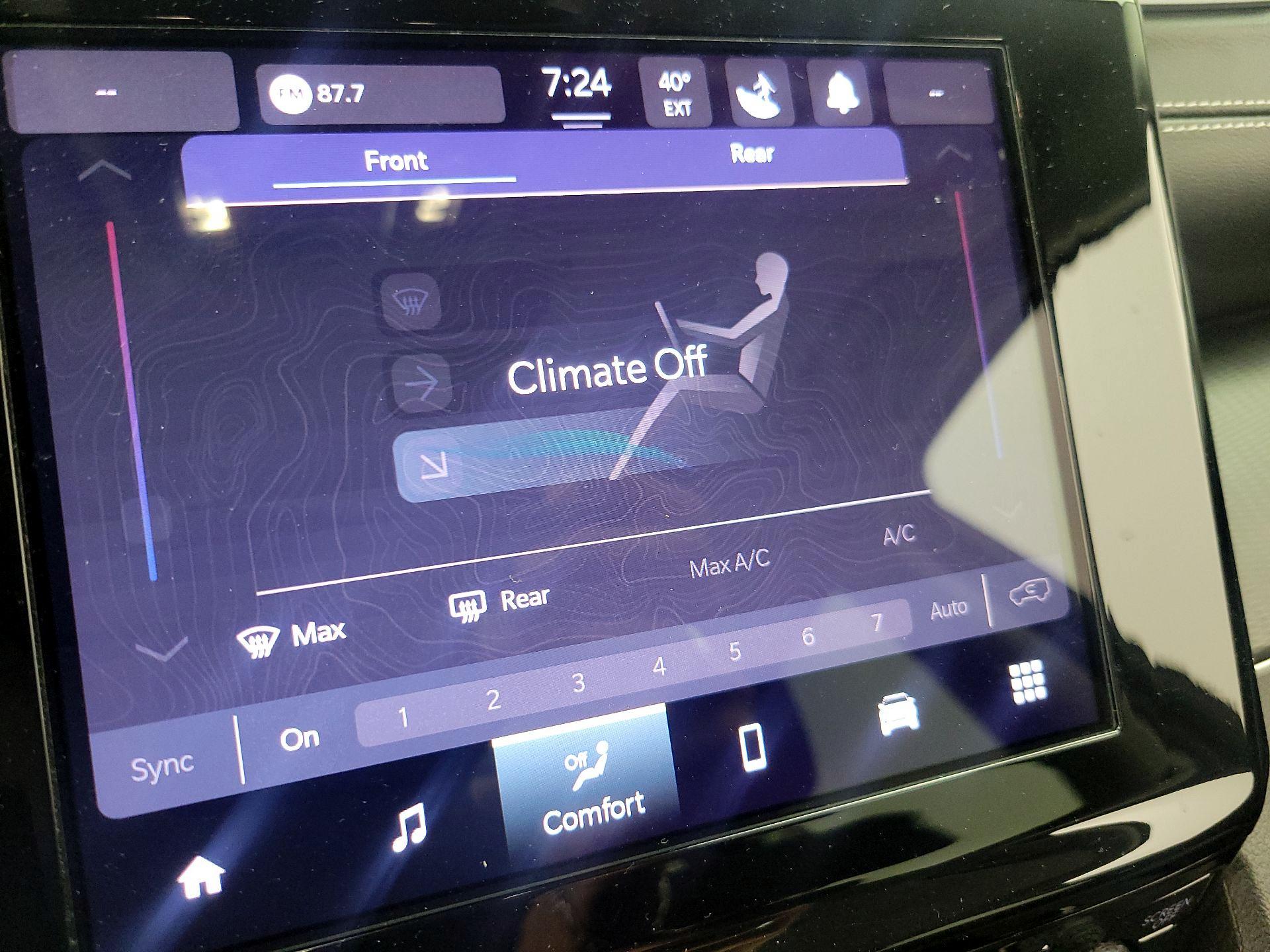 Thumbnail: 2023 Jeep Grand Cherokee L - 16