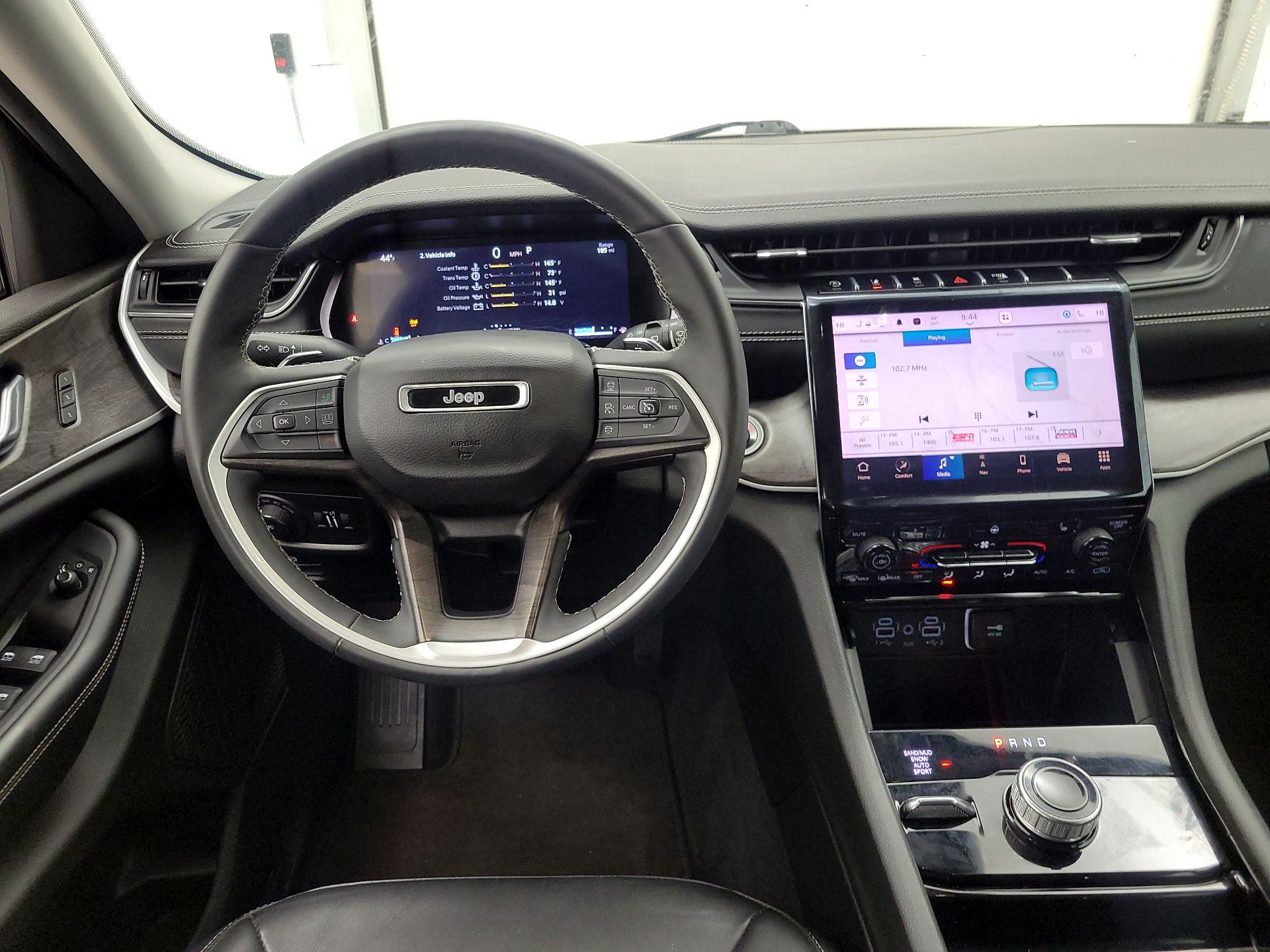 Thumbnail: 2023 Jeep Grand Cherokee - 10