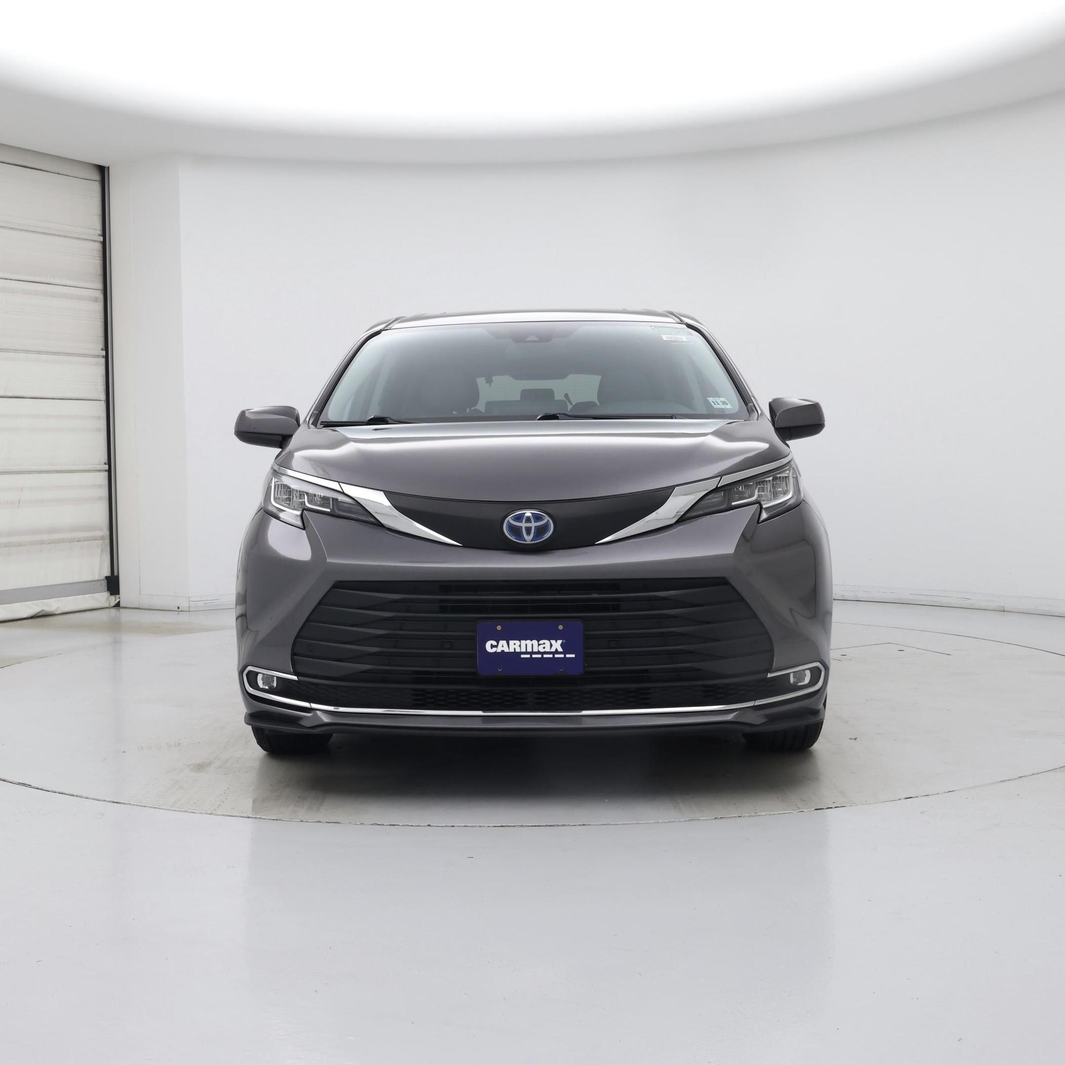 Thumbnail: 2022 Toyota Sienna - 5