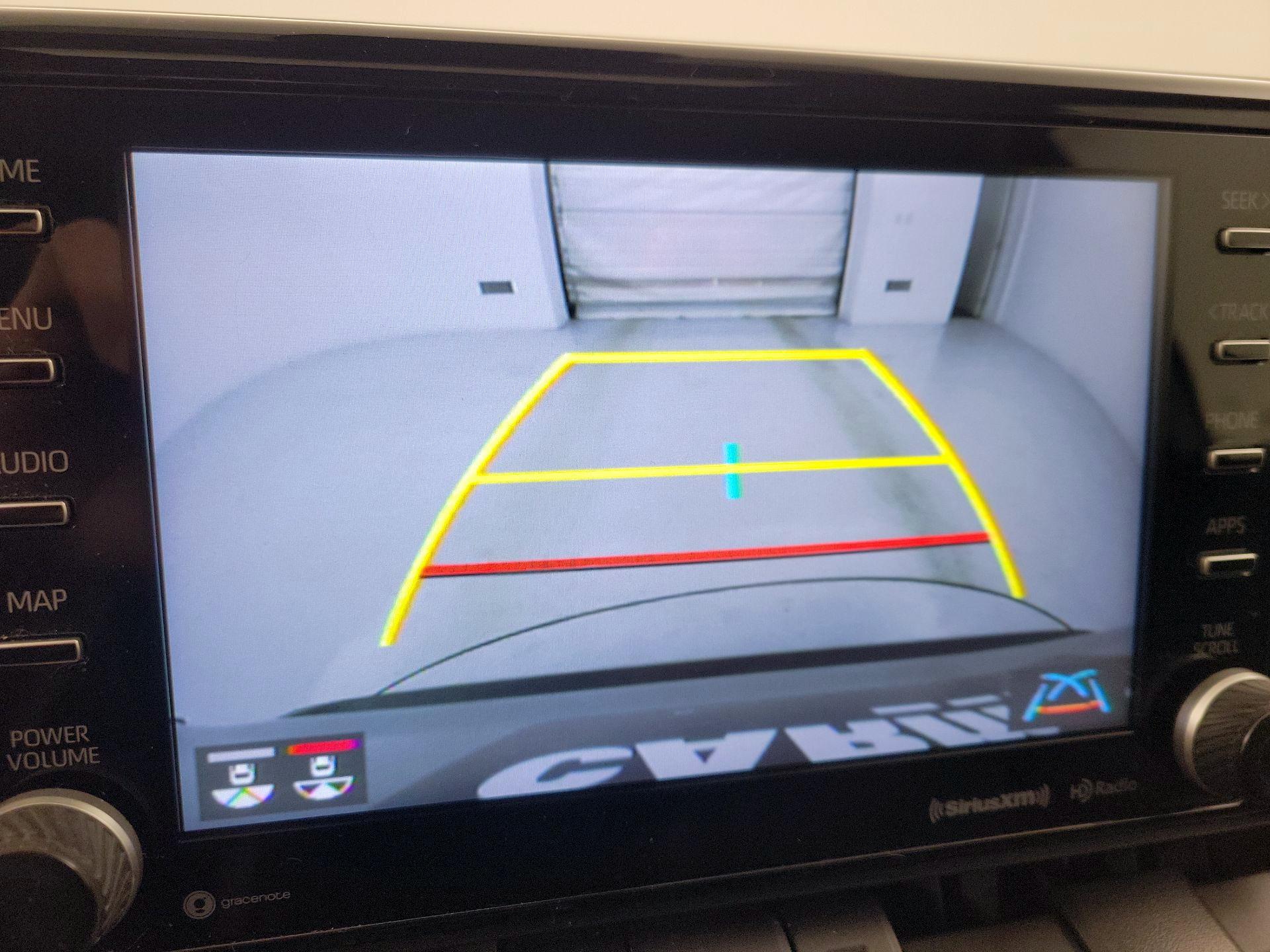 Thumbnail: 2019 Toyota RAV4 - 14