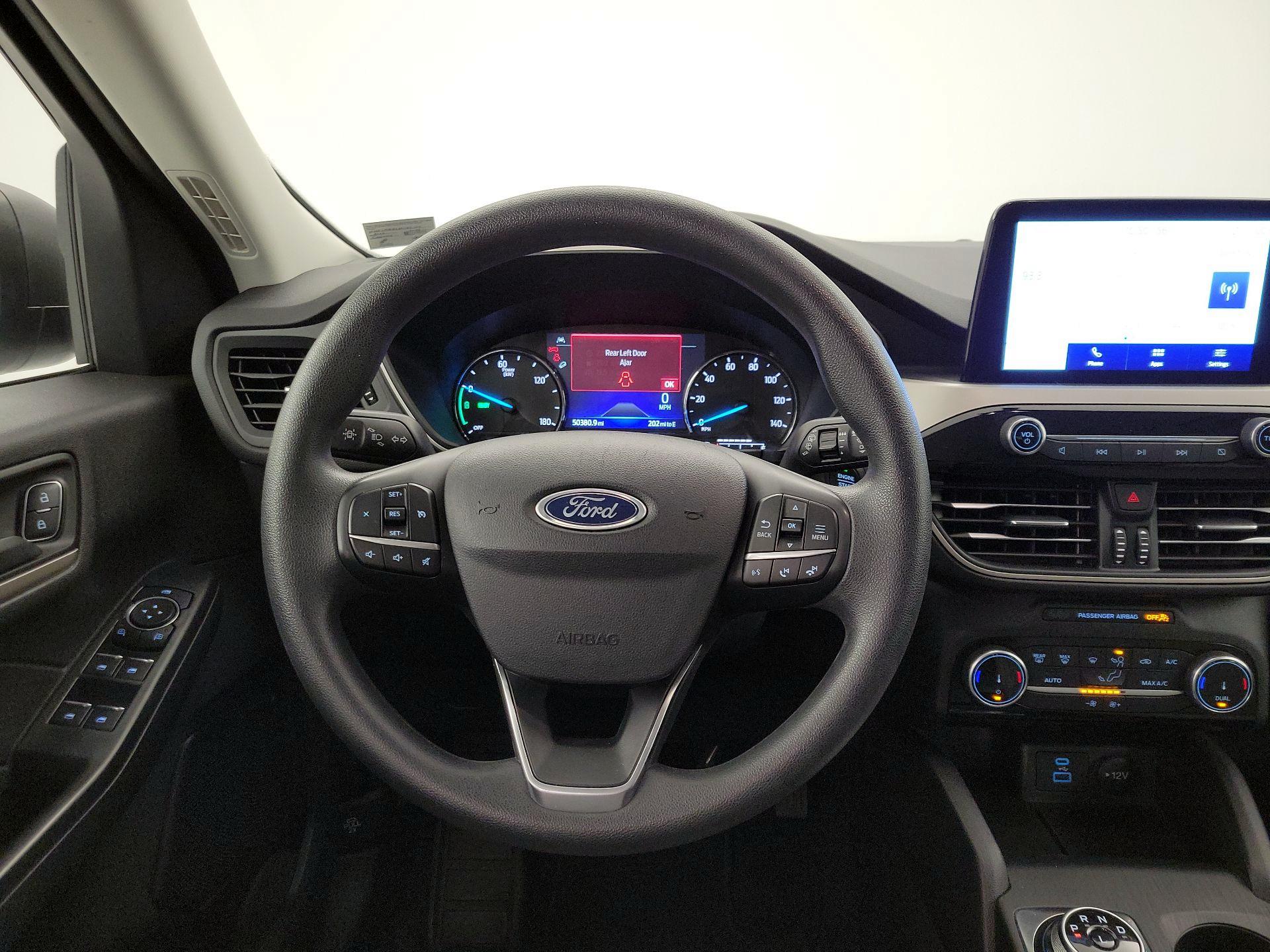 Thumbnail: 2022 Ford Escape - 10