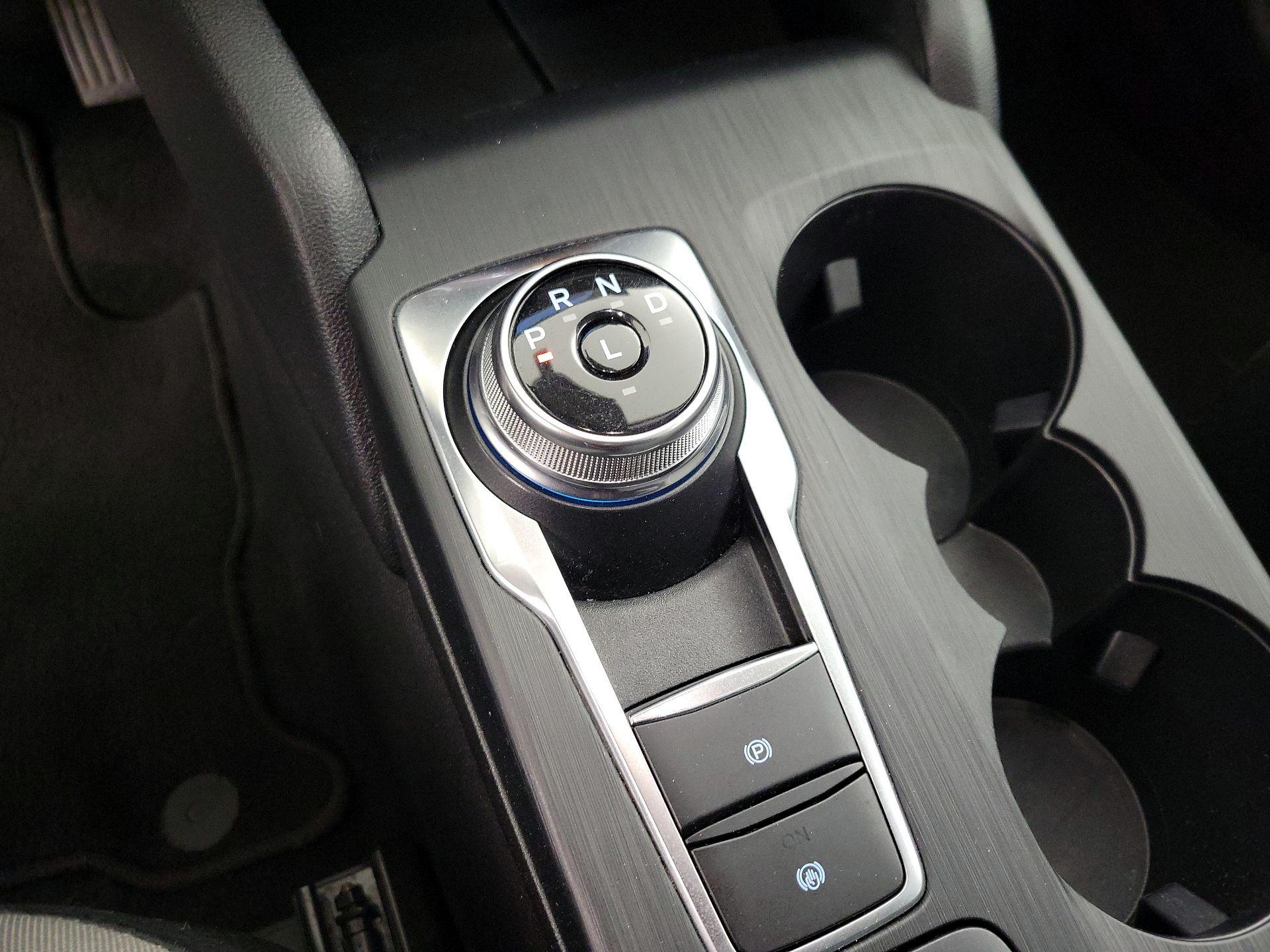 Thumbnail: 2022 Ford Escape - 17