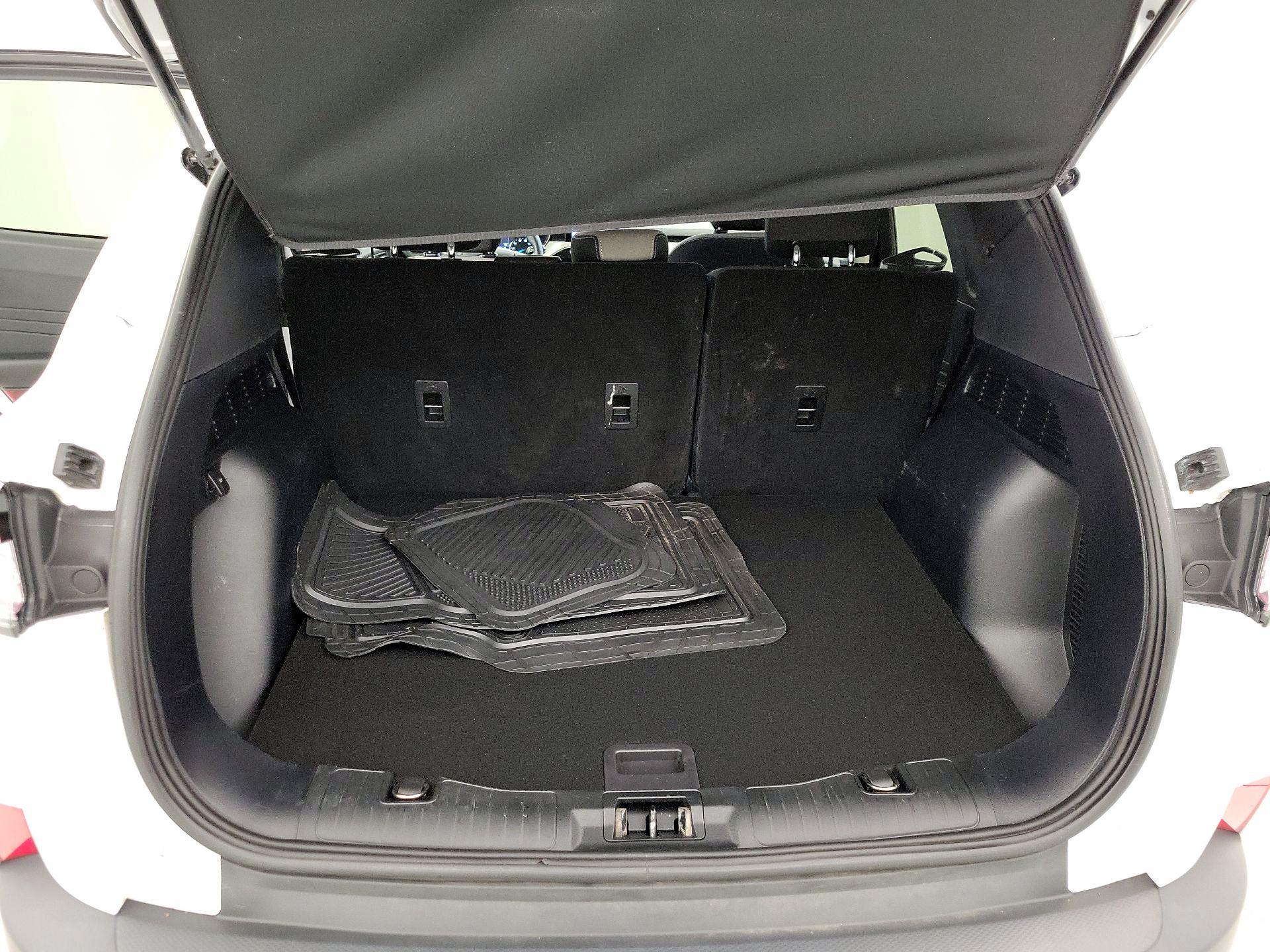 Thumbnail: 2022 Ford Escape - 20