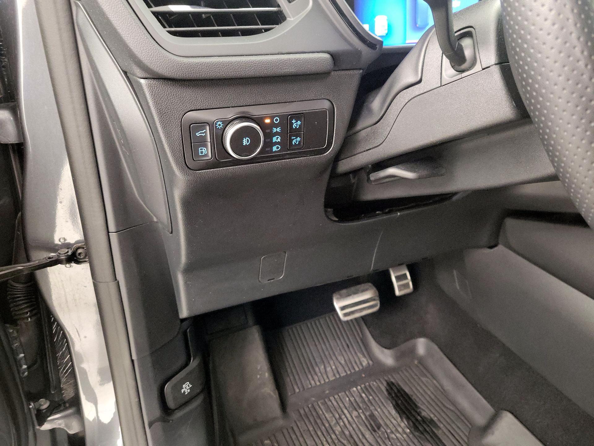 Thumbnail: 2023 Ford Escape - 13