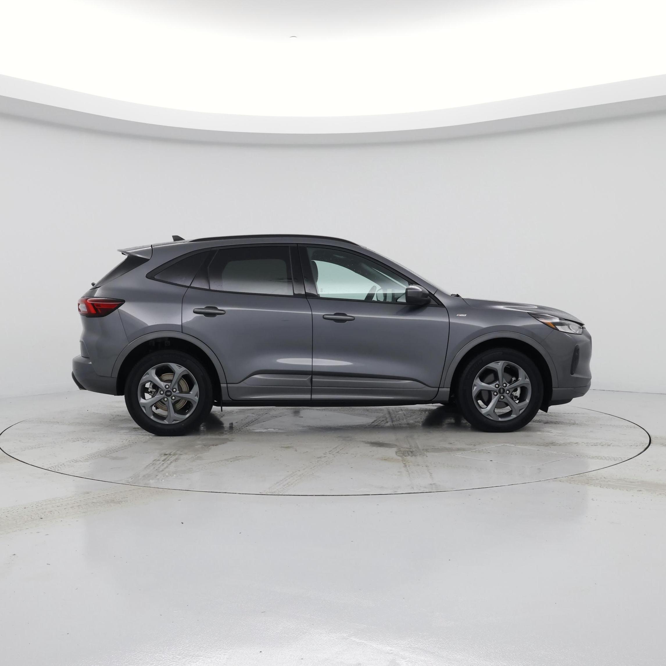 Thumbnail: 2023 Ford Escape - 7