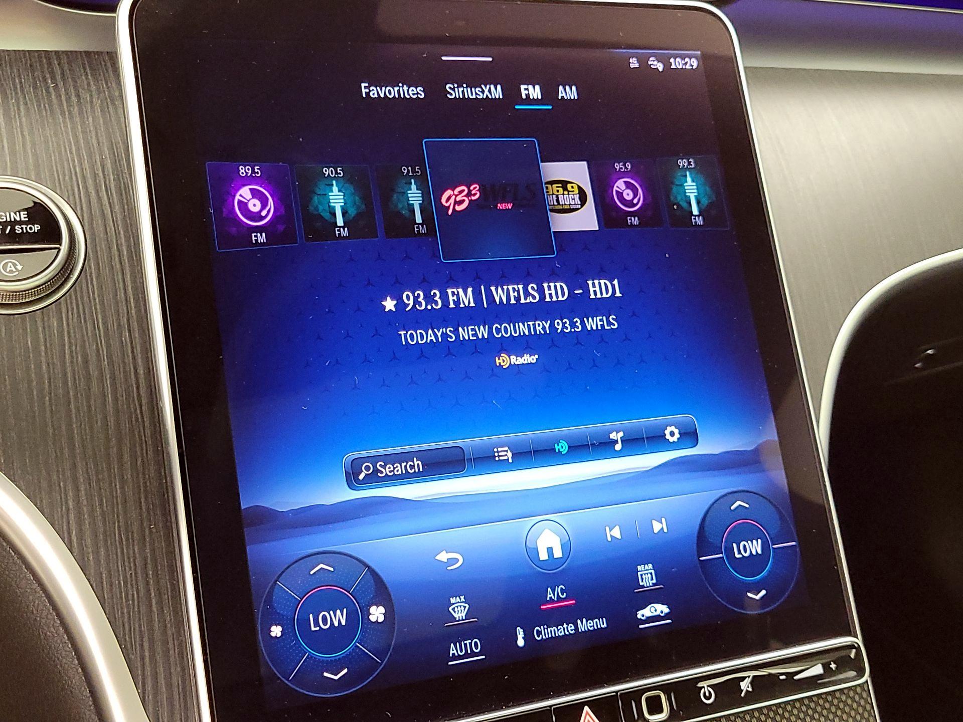 Thumbnail: 2023 Mercedes-Benz C-Class - 15