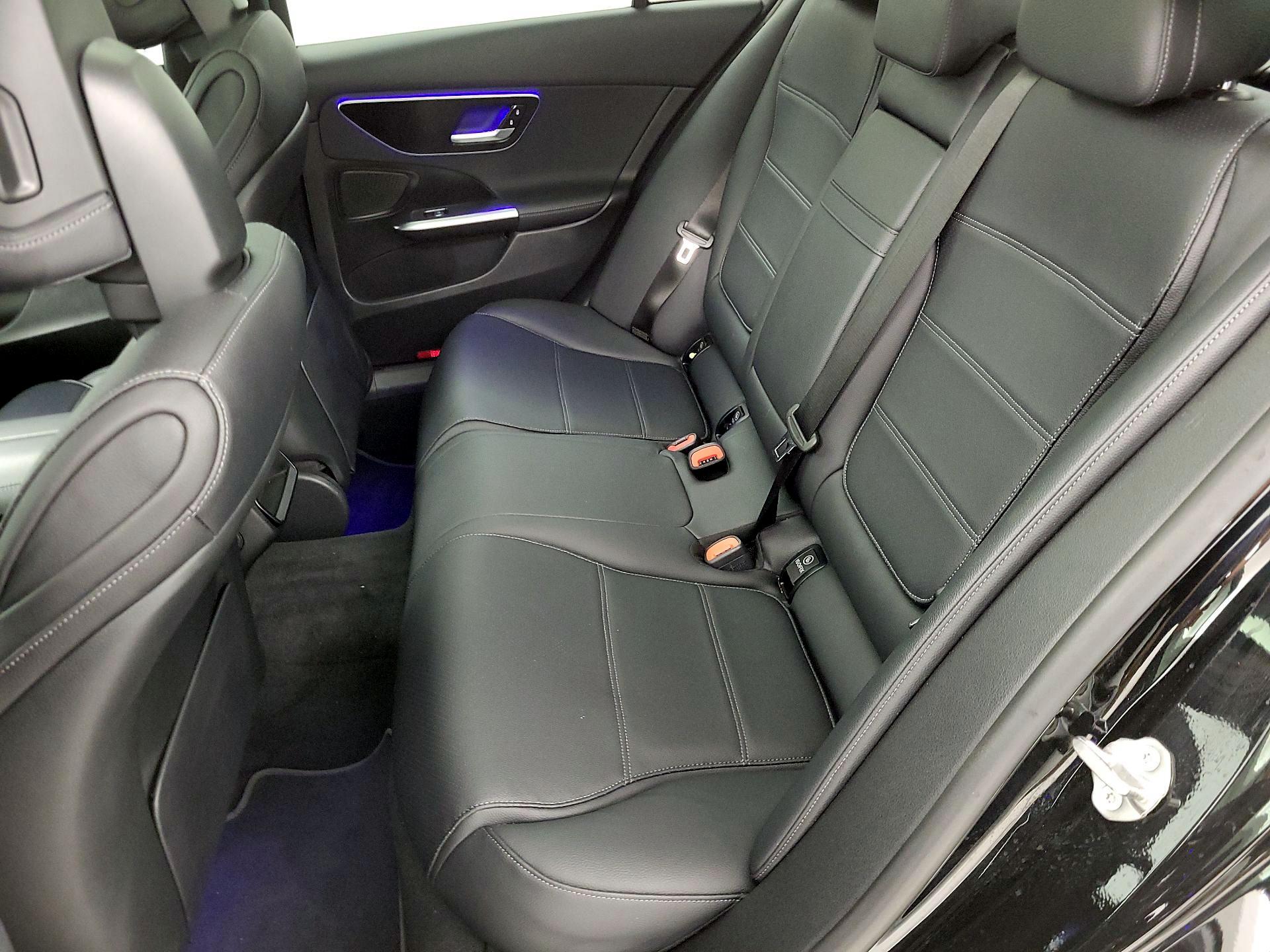 Thumbnail: 2023 Mercedes-Benz C-Class - 20