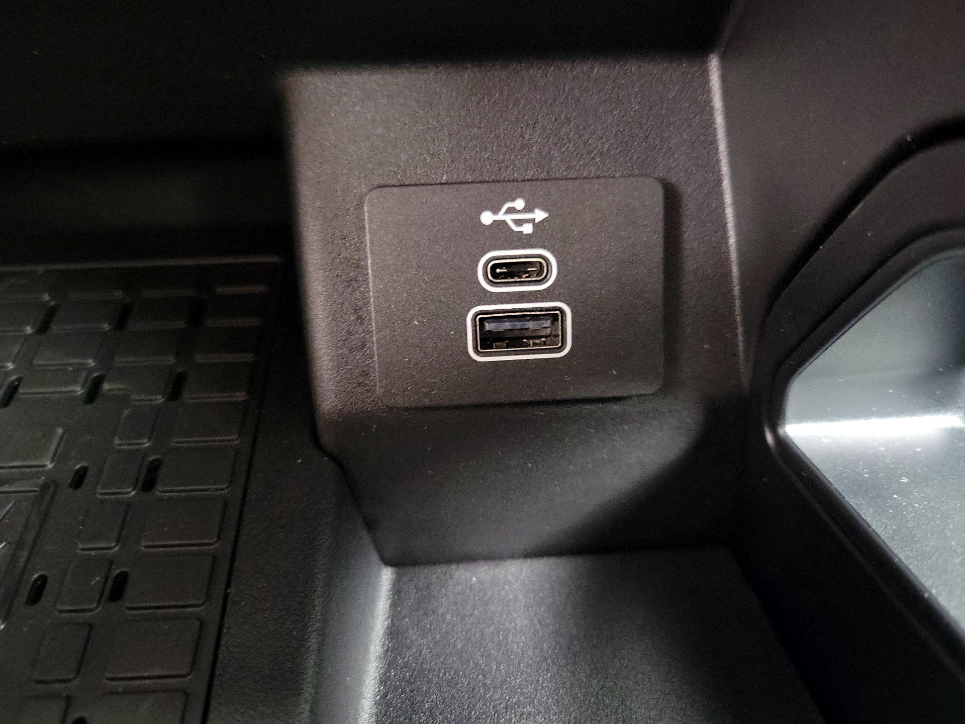 Thumbnail: 2025 Ford Ranger - 19