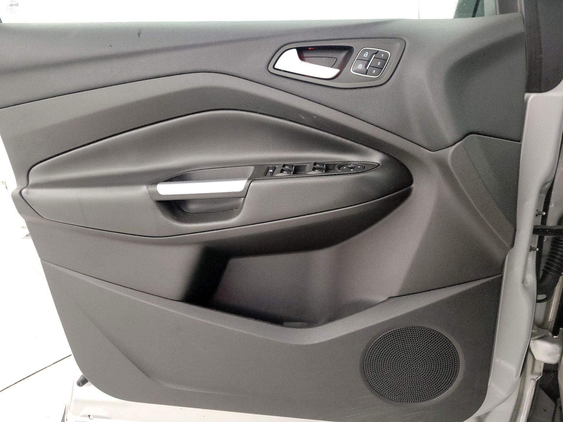 Thumbnail: 2017 Ford Escape - 12