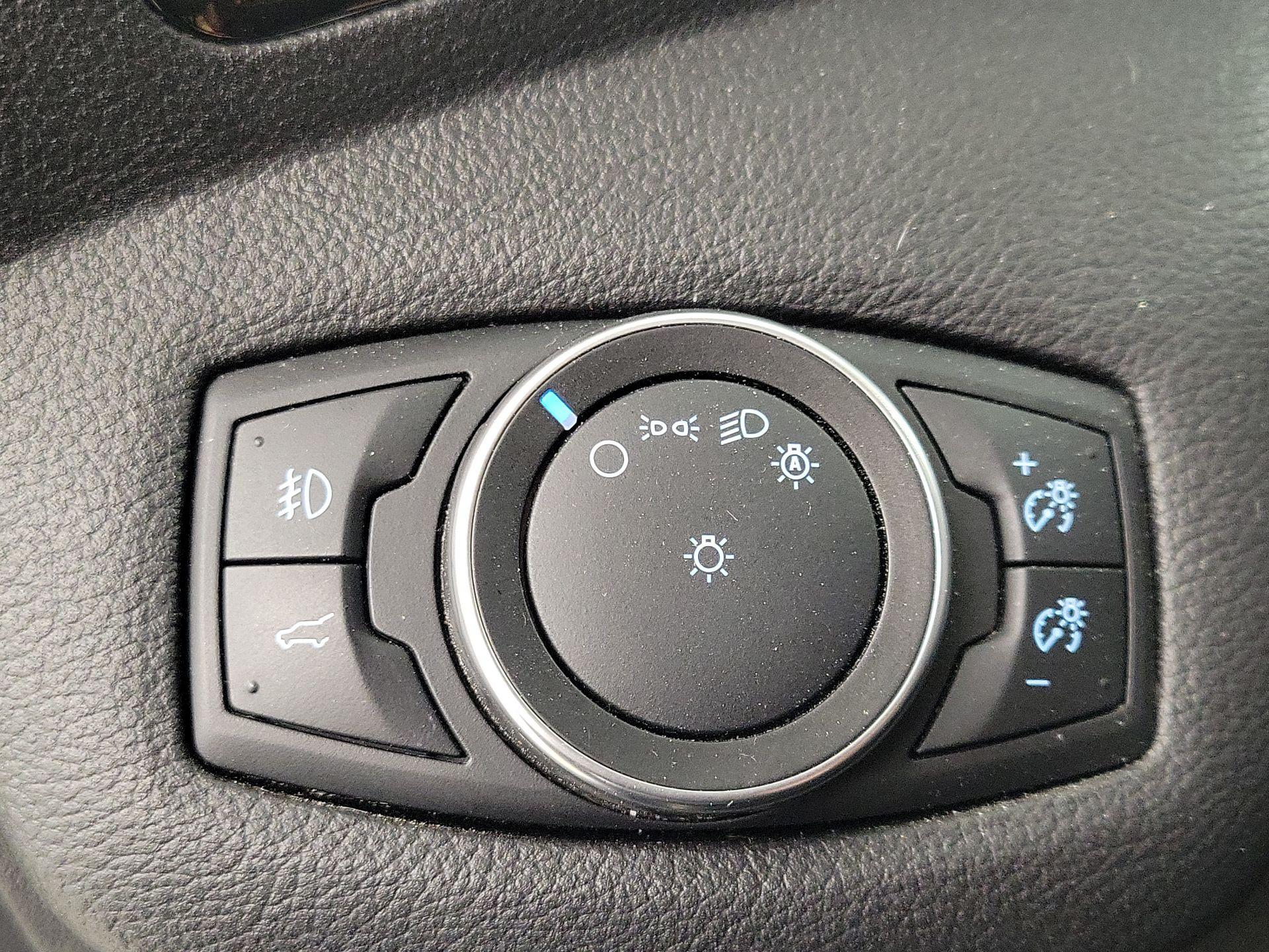 Thumbnail: 2017 Ford Escape - 13