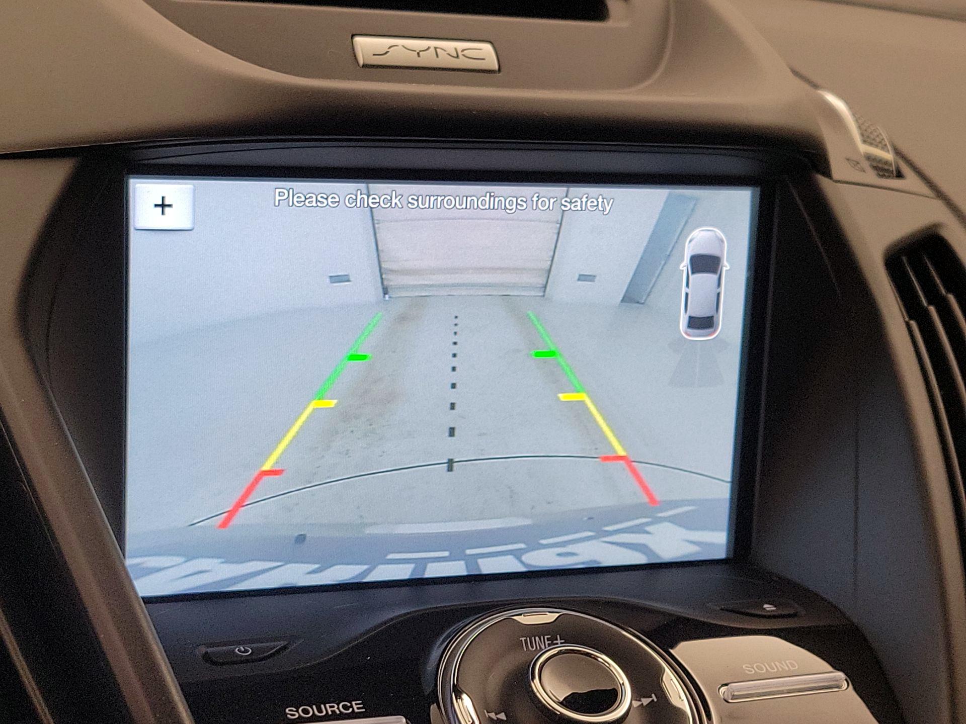 Thumbnail: 2017 Ford Escape - 15