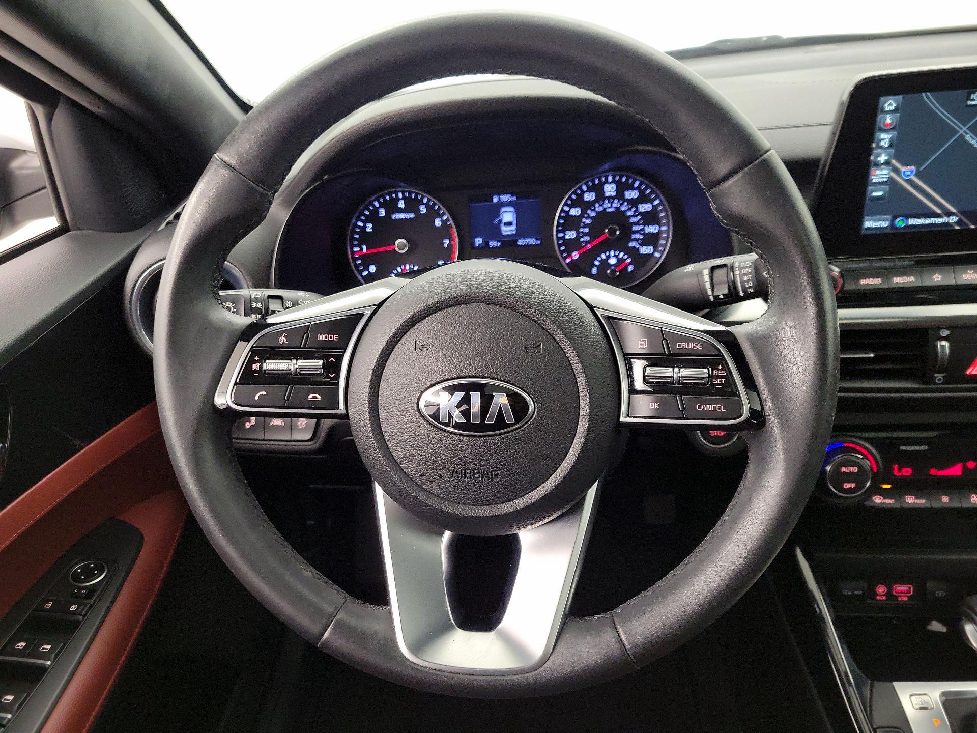 Thumbnail: 2020 Kia Forte - 10