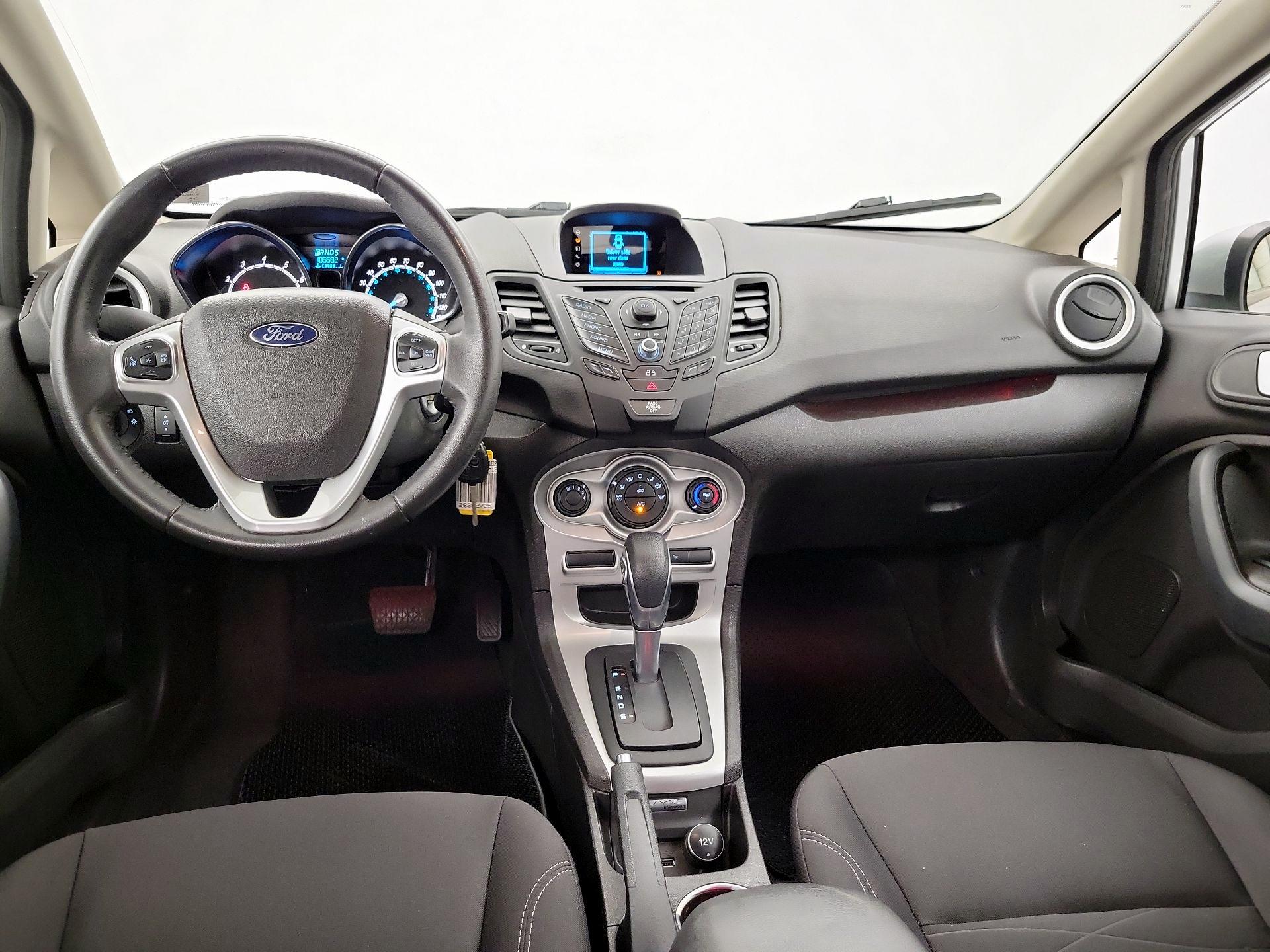 Thumbnail: 2014 Ford Fiesta - 9