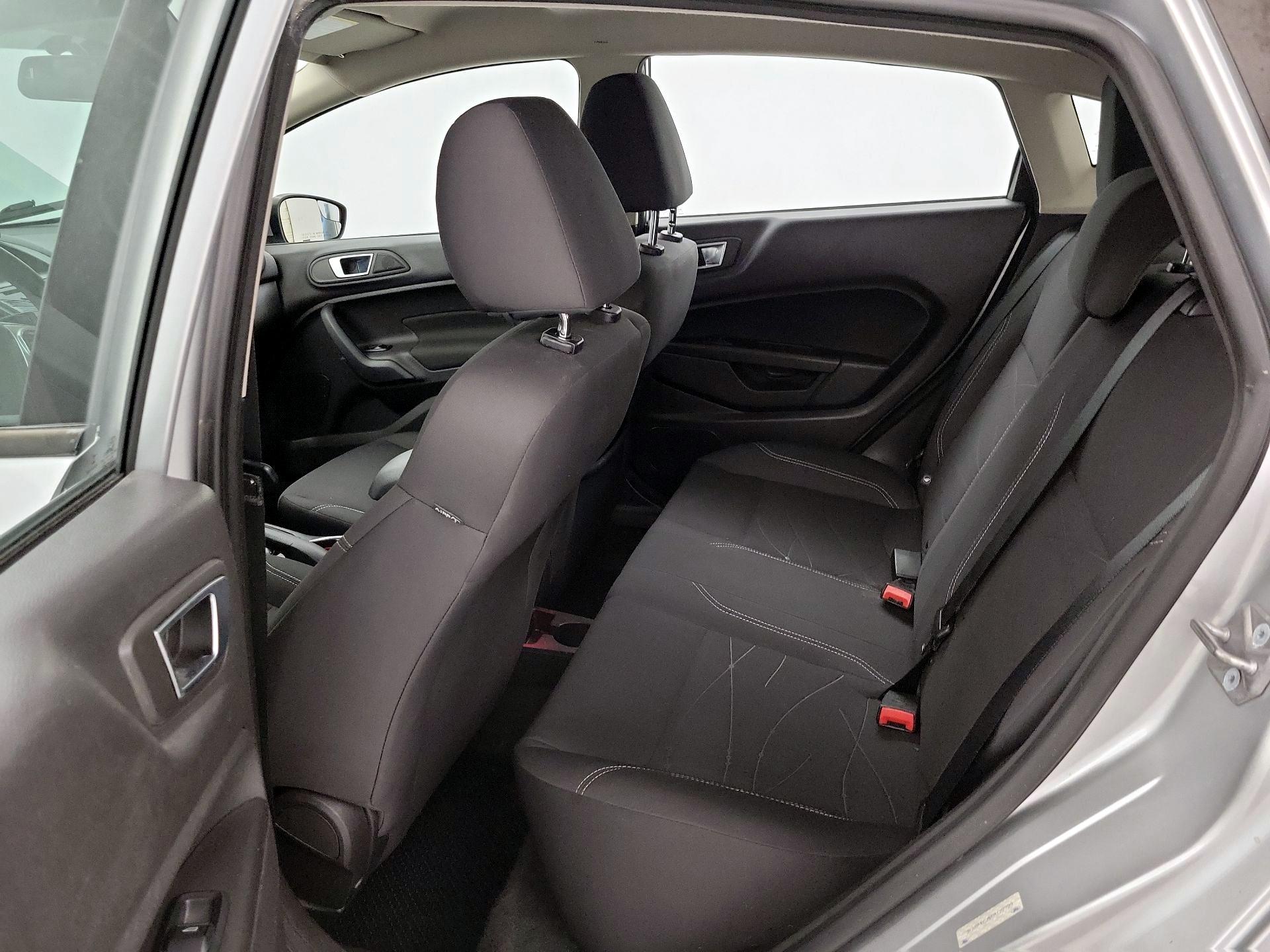 Thumbnail: 2014 Ford Fiesta - 18