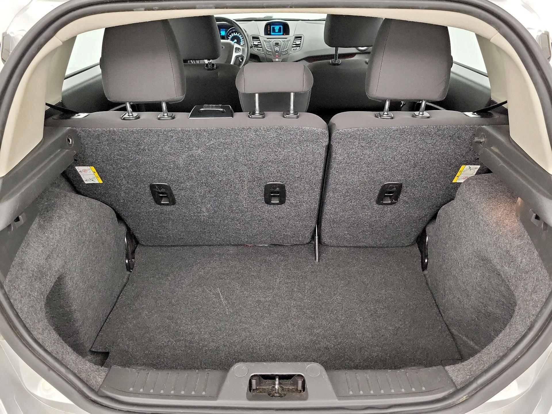 Thumbnail: 2014 Ford Fiesta - 19