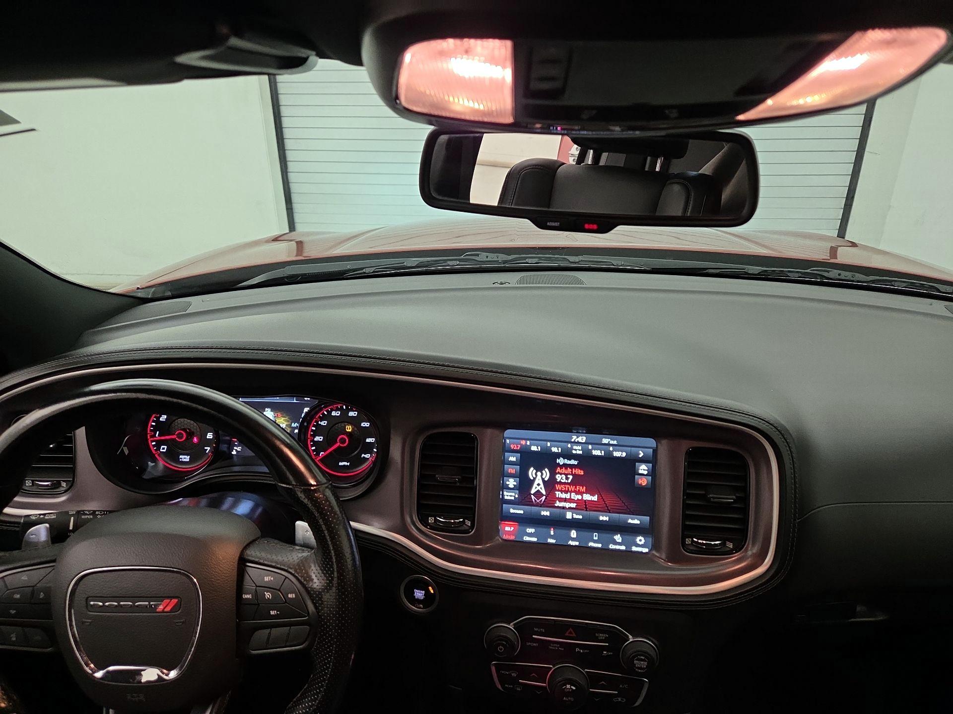 Thumbnail: 2022 Dodge Charger - 9