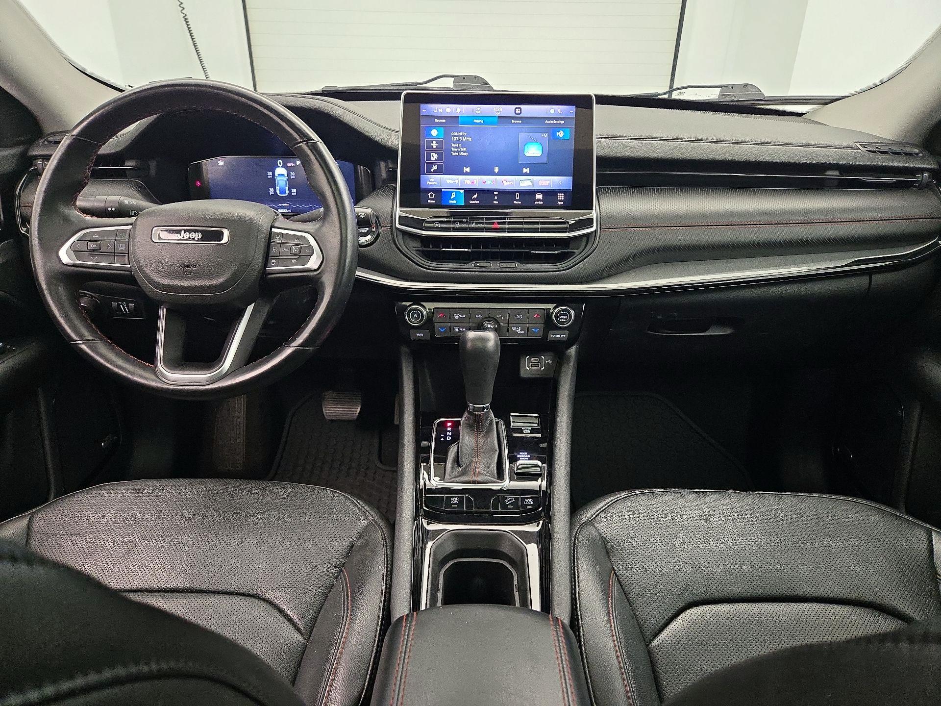 Thumbnail: 2022 Jeep Compass - 9