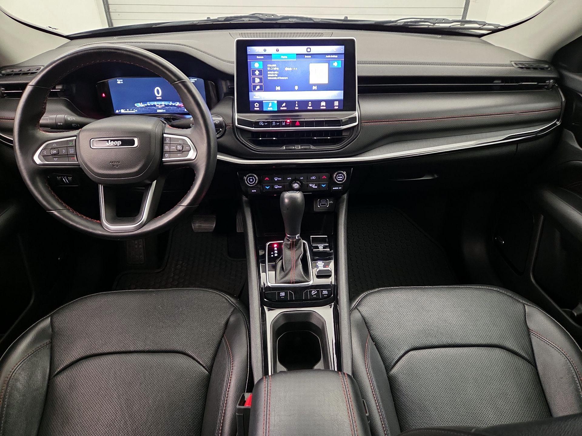 Thumbnail: 2022 Jeep Compass - 9