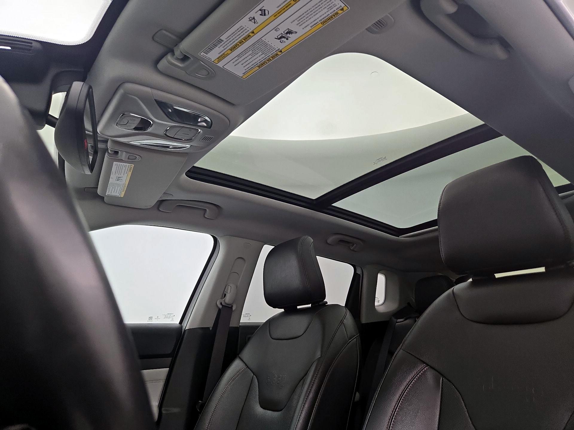 Thumbnail: 2022 Jeep Compass - 19