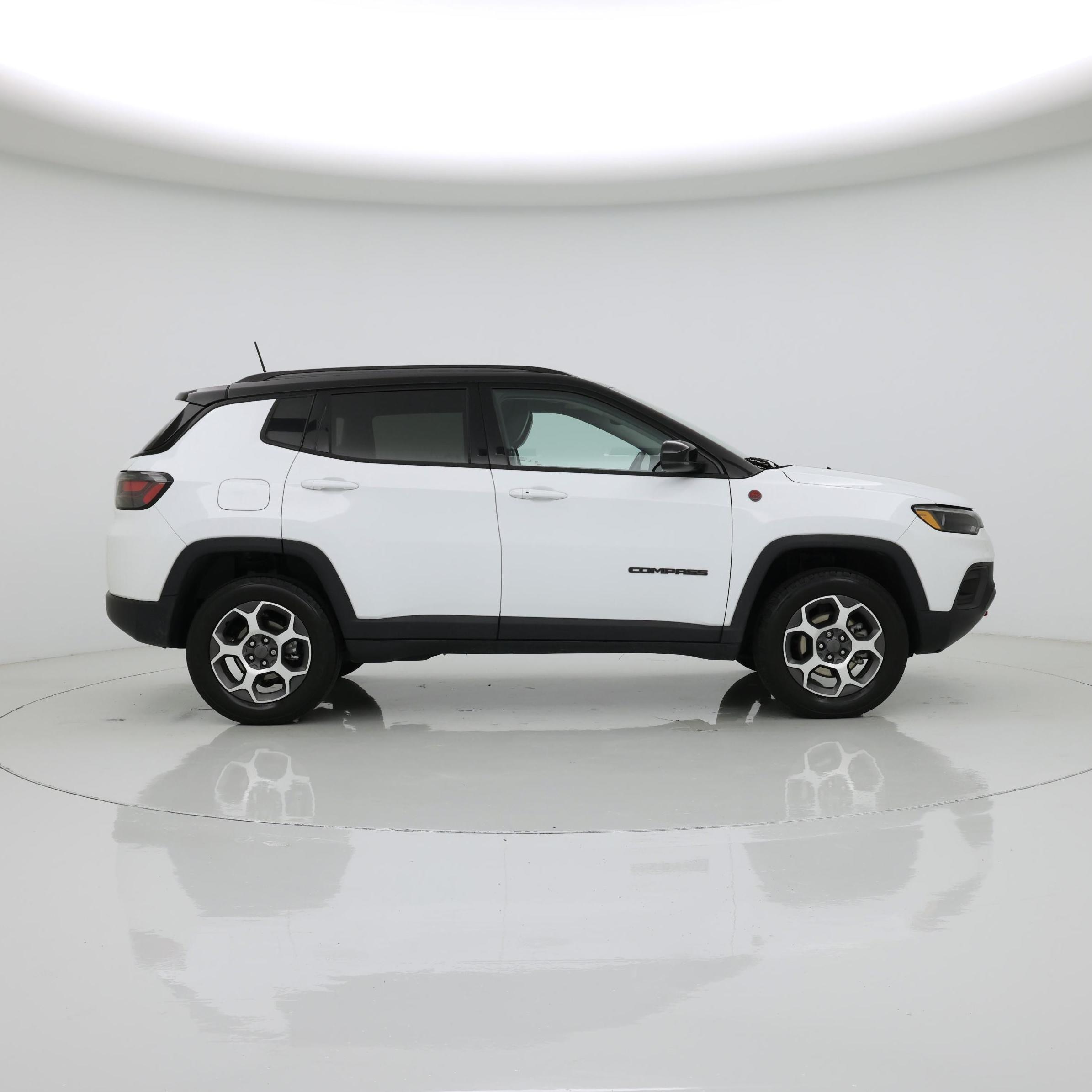 Thumbnail: 2022 Jeep Compass - 7