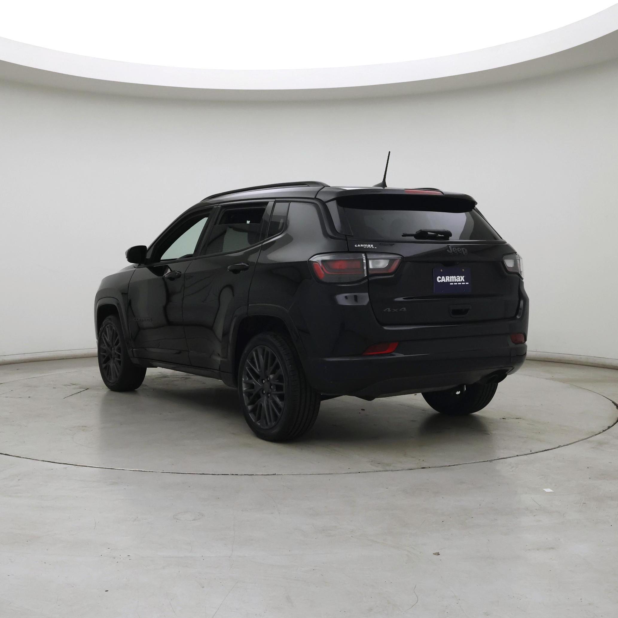 Thumbnail: 2022 Jeep Compass - 2