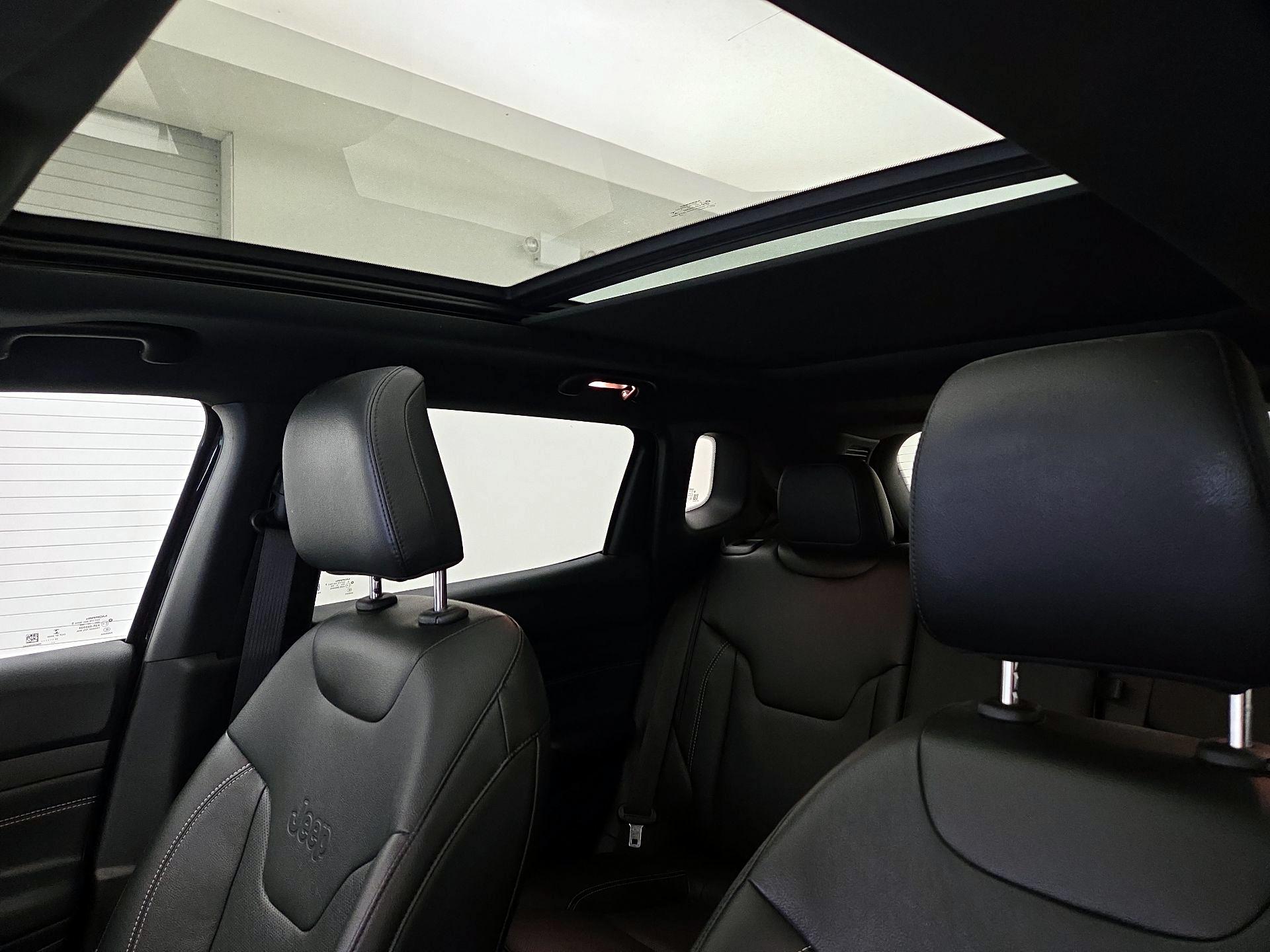 Thumbnail: 2022 Jeep Compass - 20