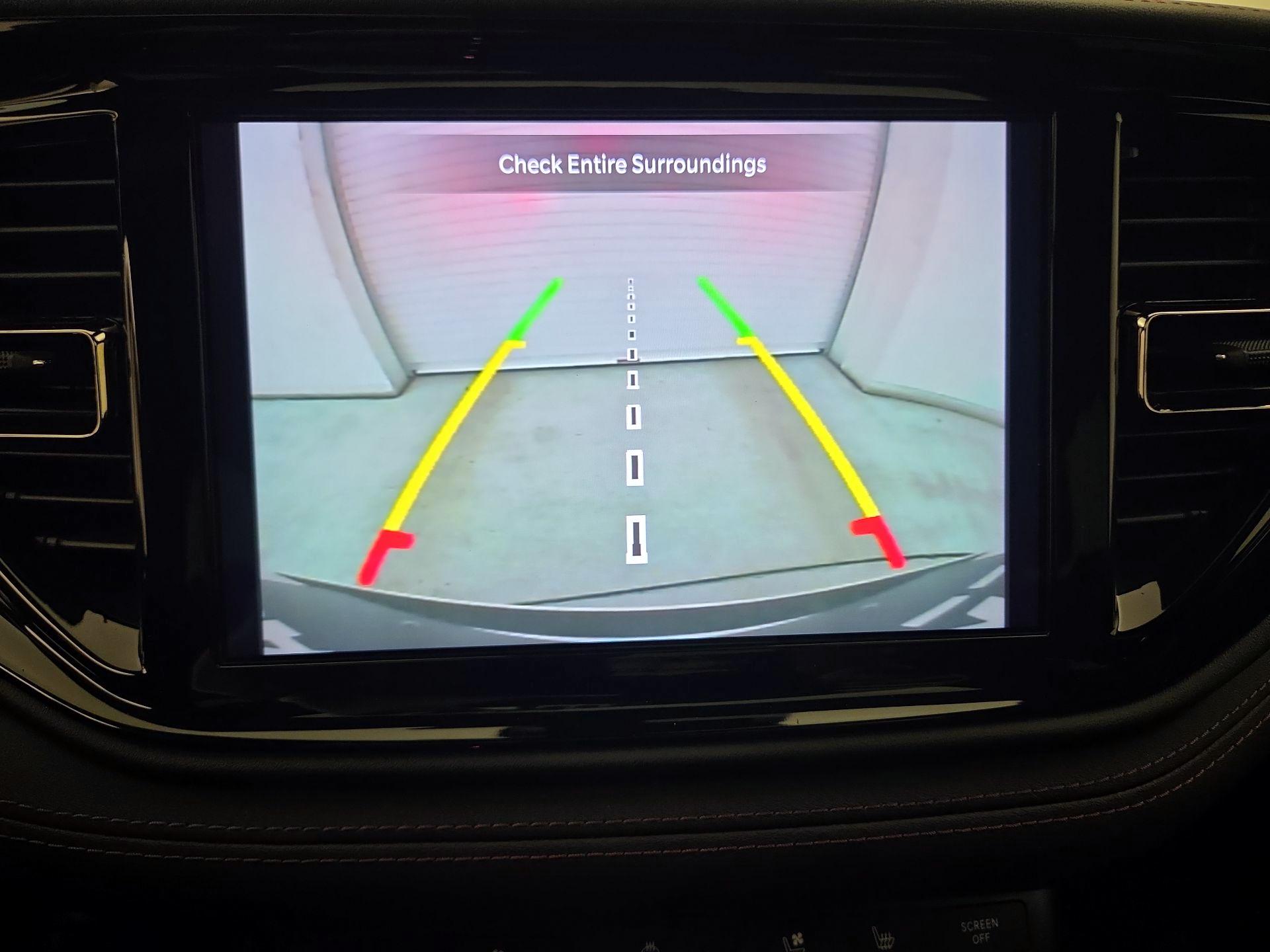 Thumbnail: 2022 Dodge Durango - 15